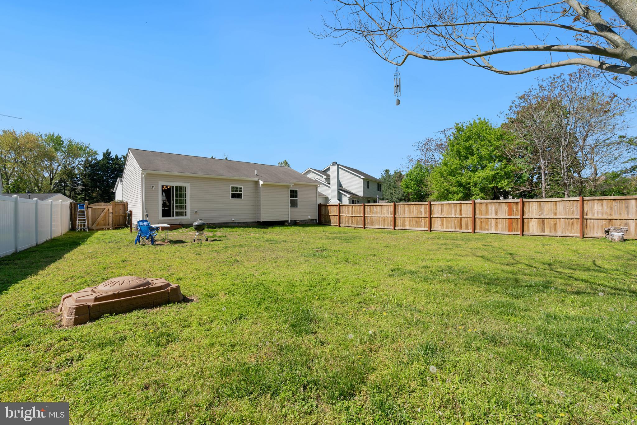 105 ELMOR COURT