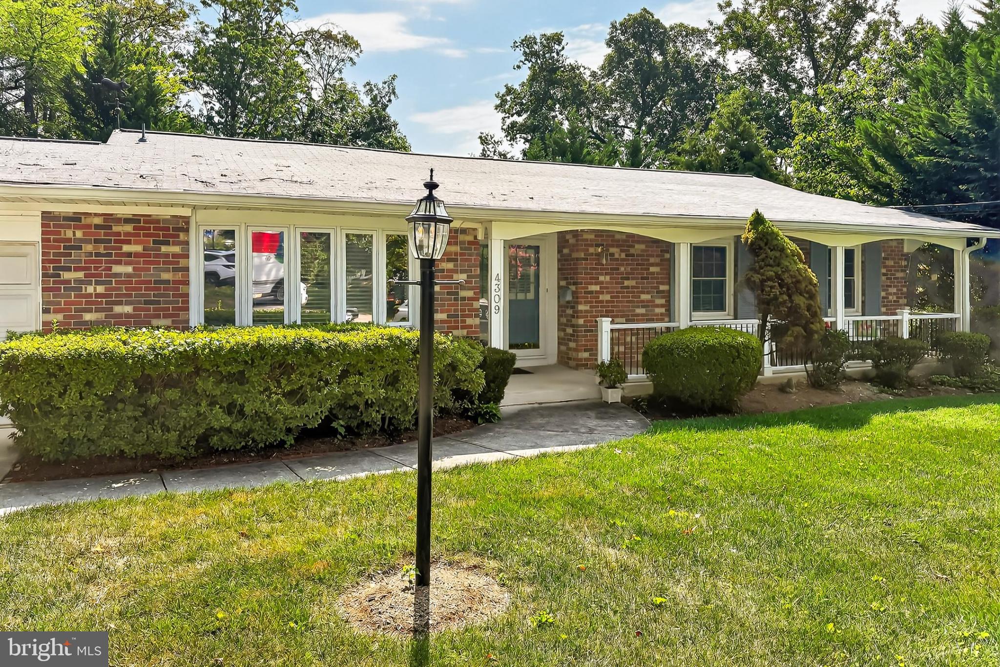 4309 SELKIRK DRIVE