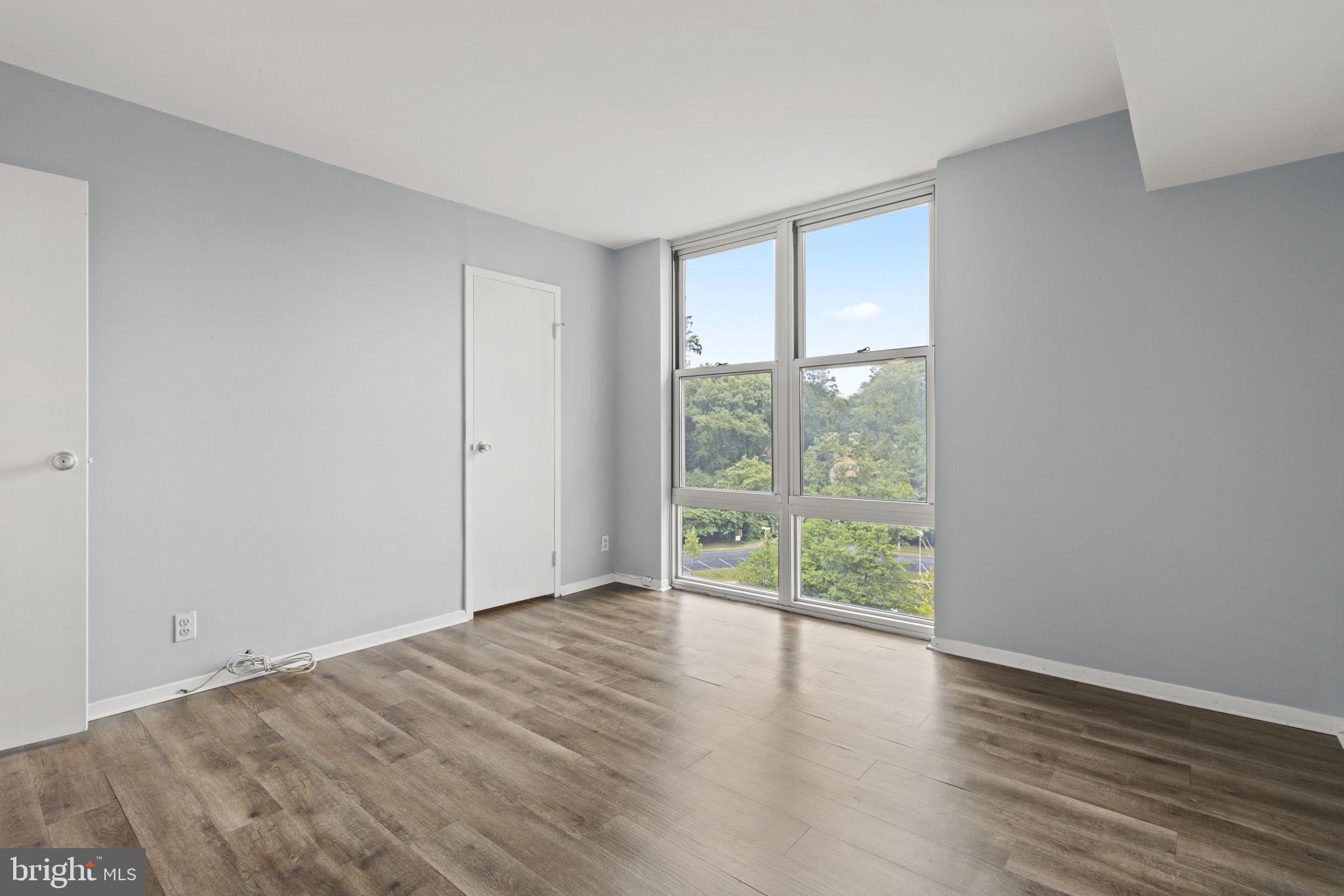 PARKSIDE PLAZA CODM - Residential