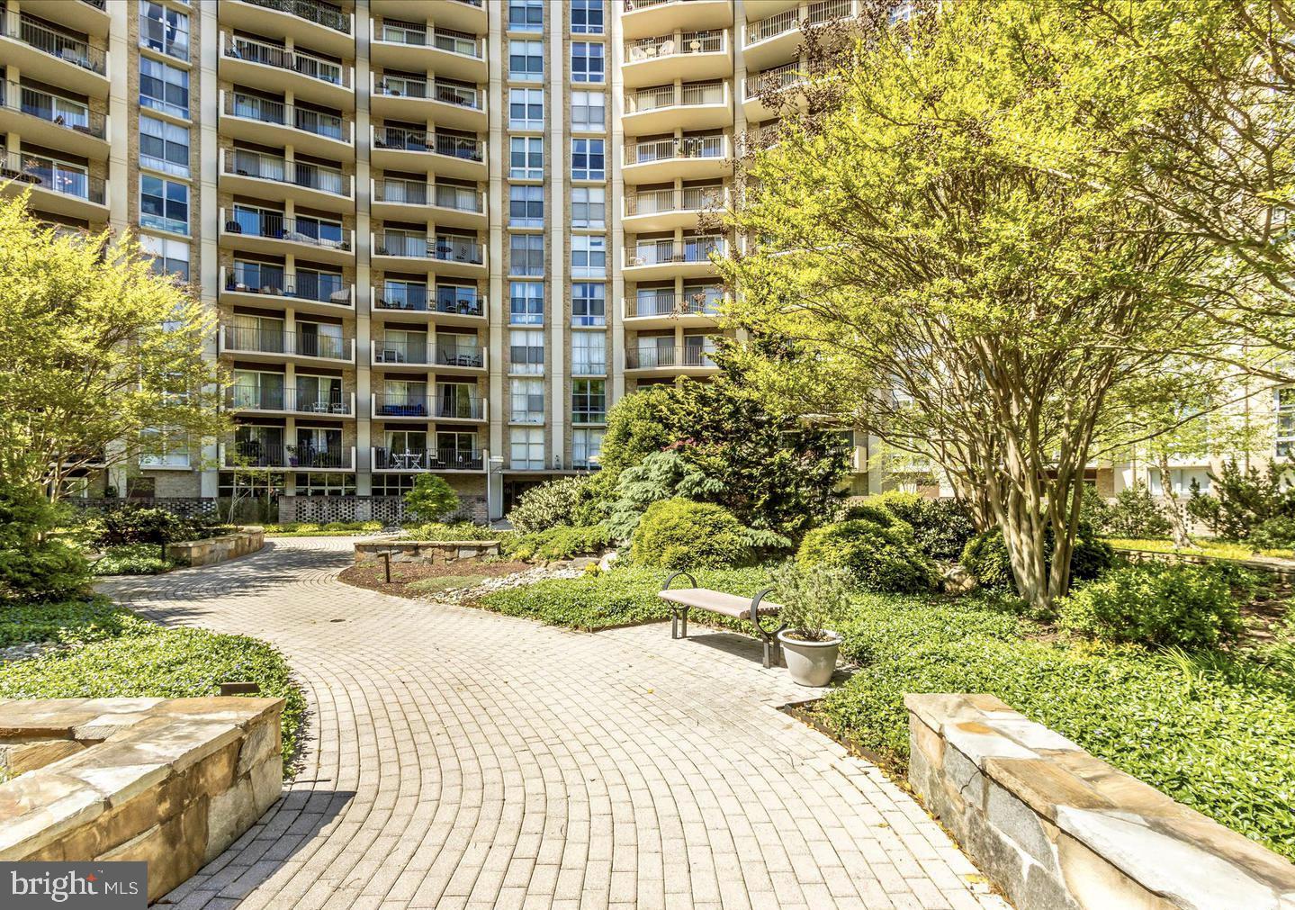 PARKSIDE PLAZA CODM - Residential