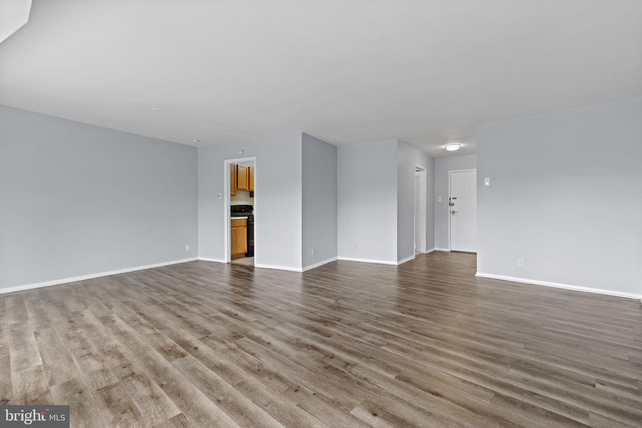 PARKSIDE PLAZA CODM - Residential