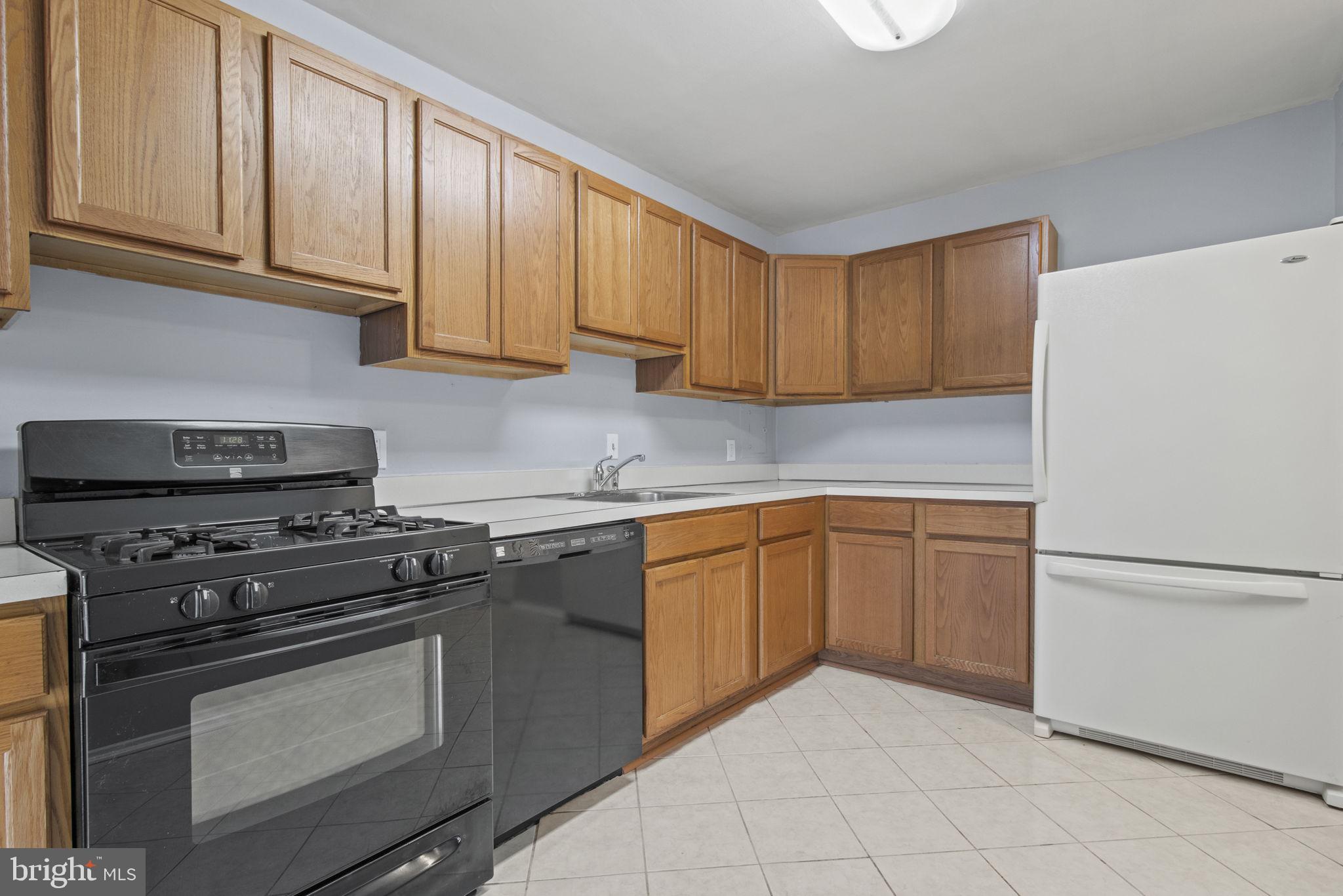 PARKSIDE PLAZA CODM - Residential