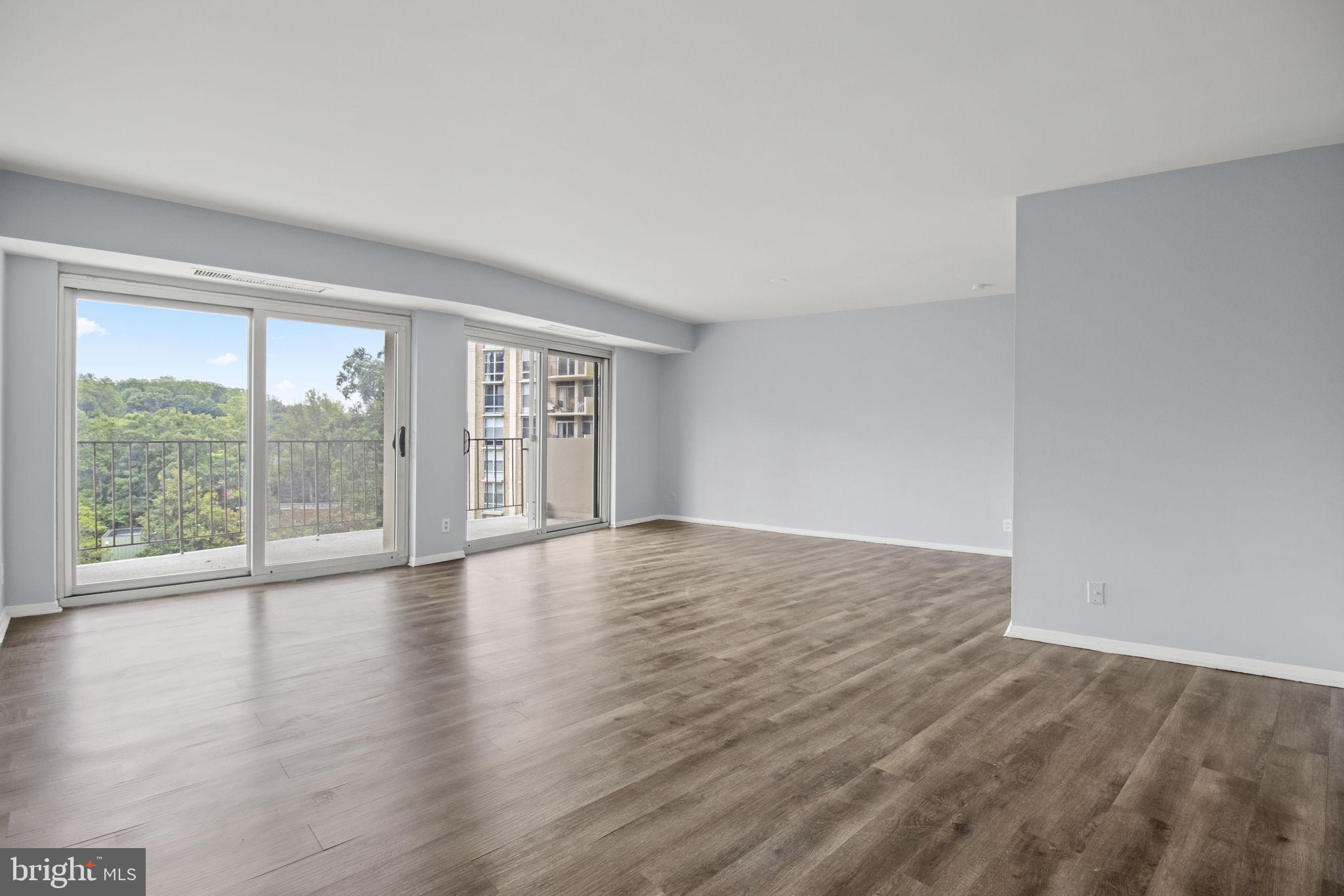 PARKSIDE PLAZA CODM - Residential