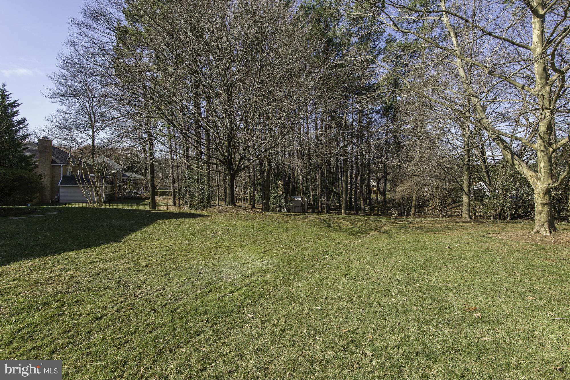 SUMMERWOOD - Residential