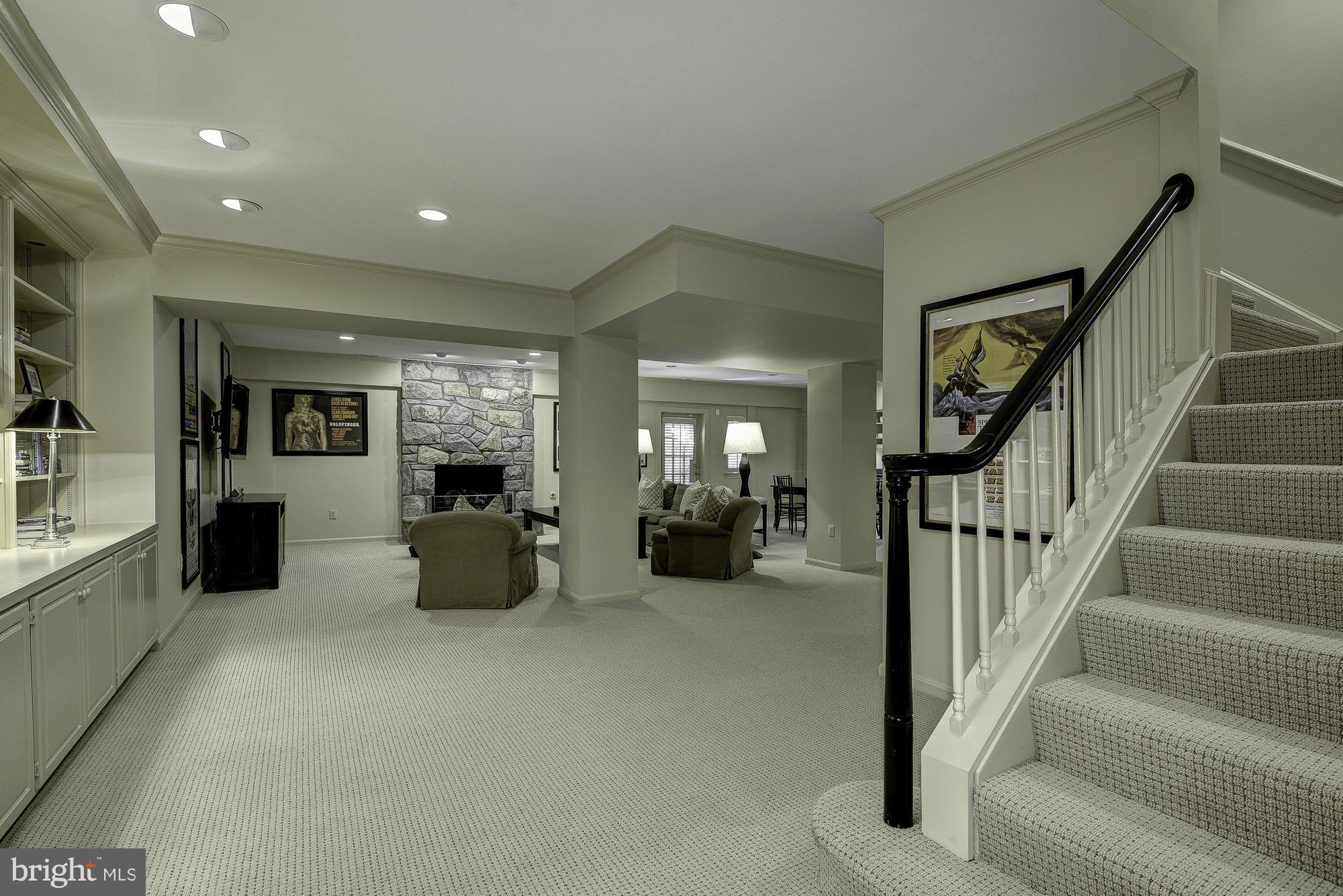 SUMMERWOOD - Residential