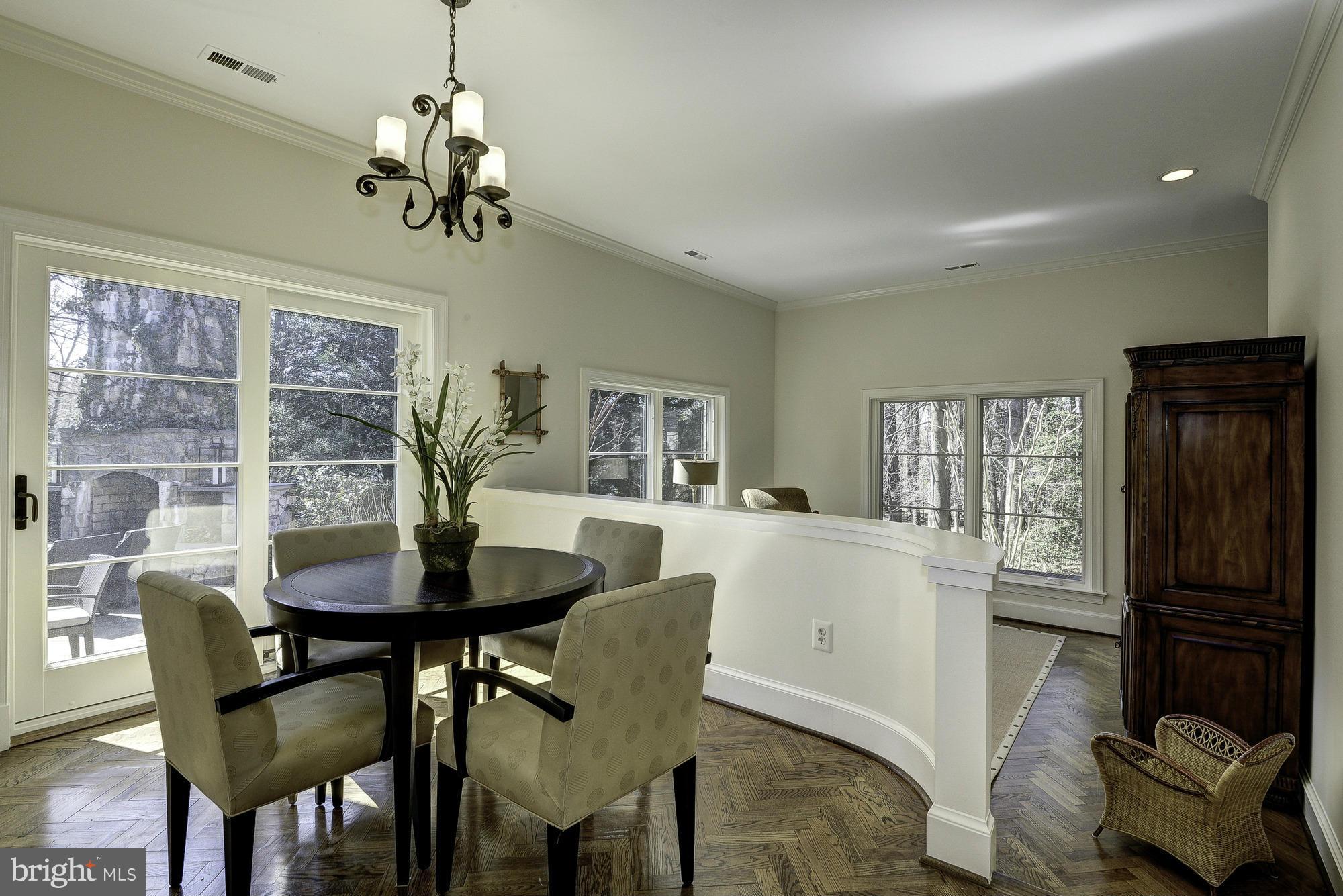 SUMMERWOOD - Residential