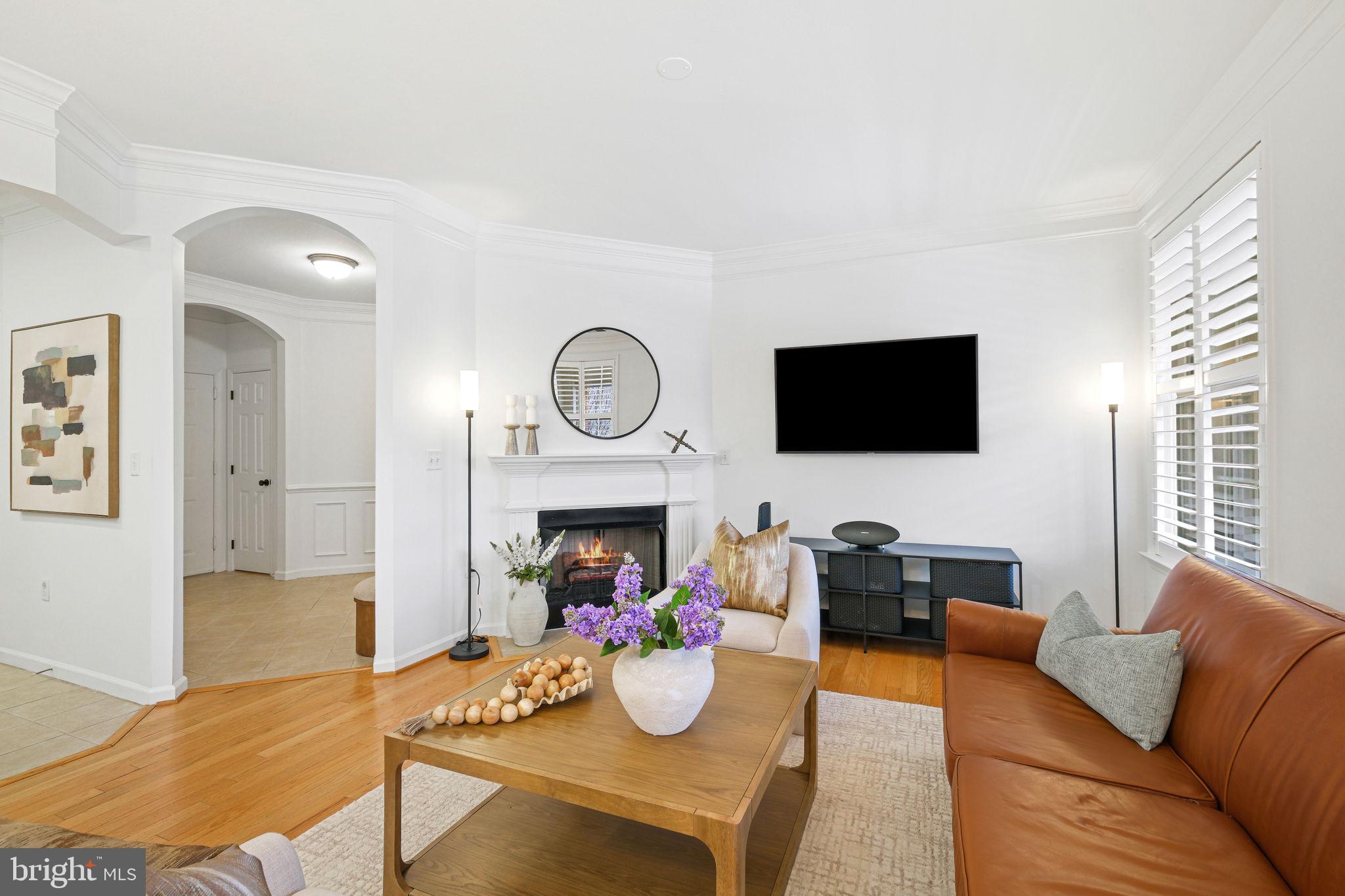 THE COLONNADE AT KENTLANDS - Residential