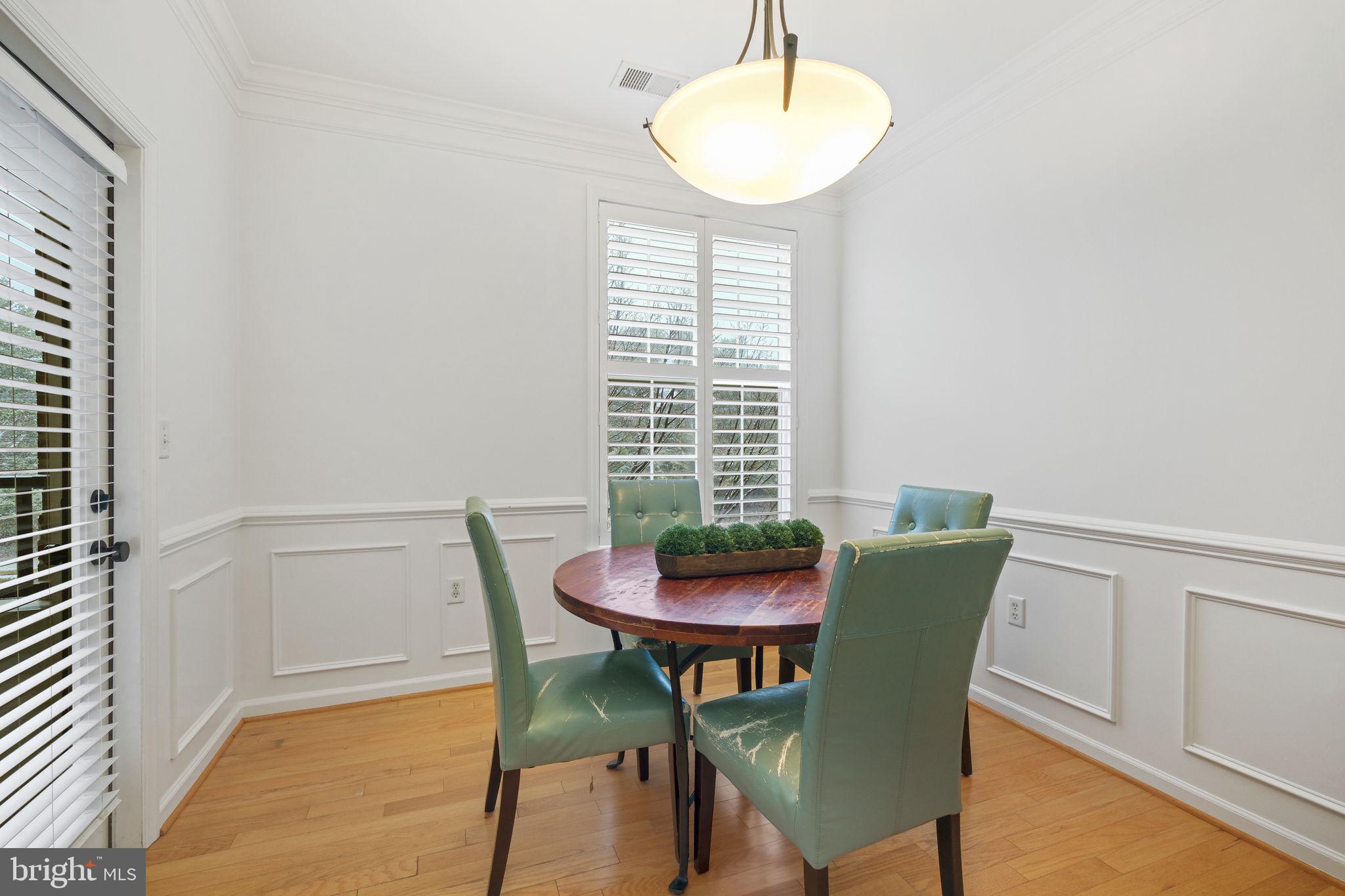 THE COLONNADE AT KENTLANDS - Residential