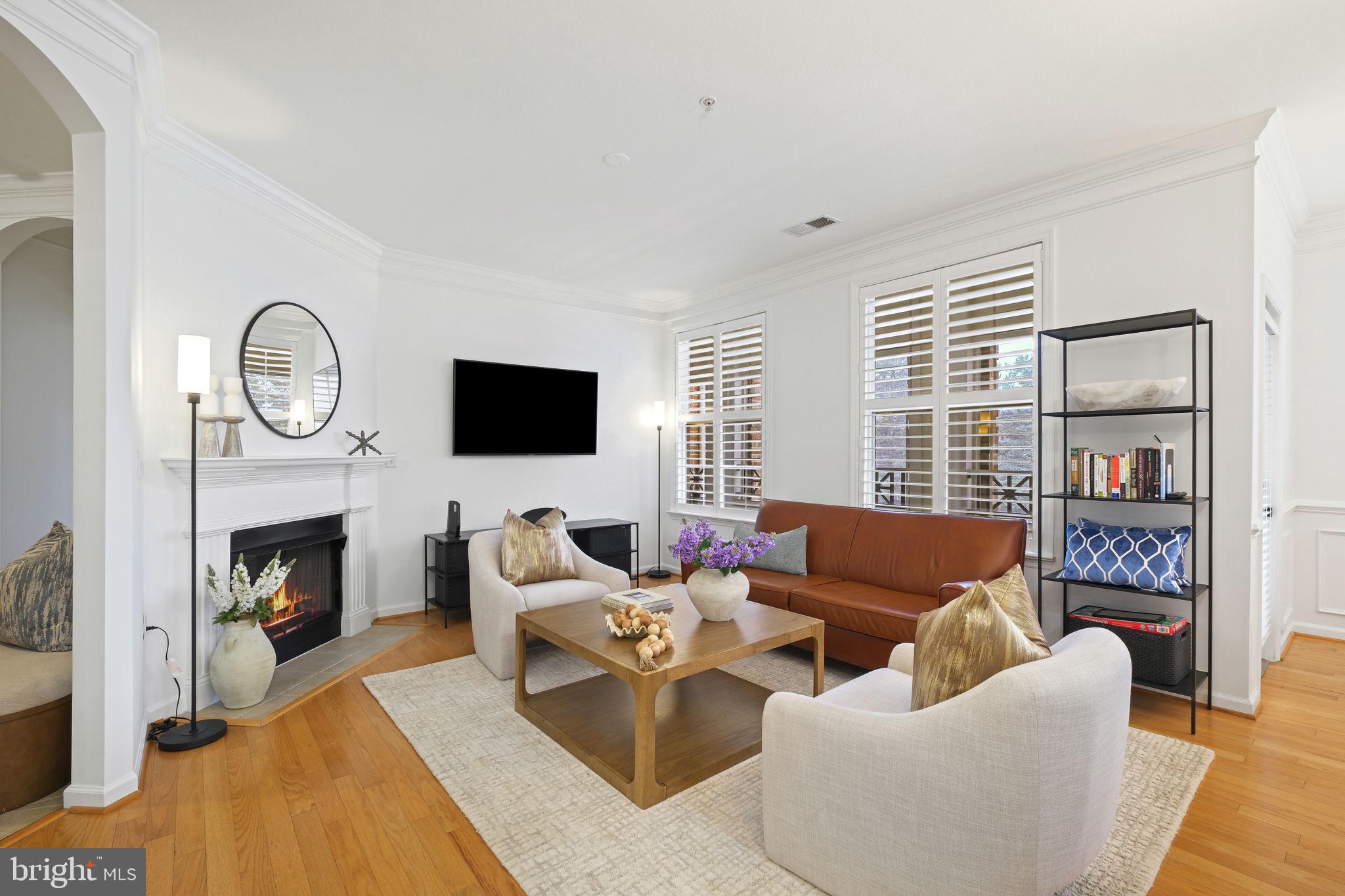 THE COLONNADE AT KENTLANDS - Residential