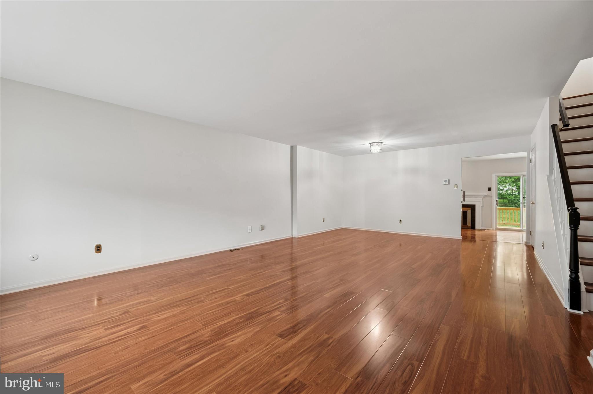 VILLAGE OF ROSE TR - Residential