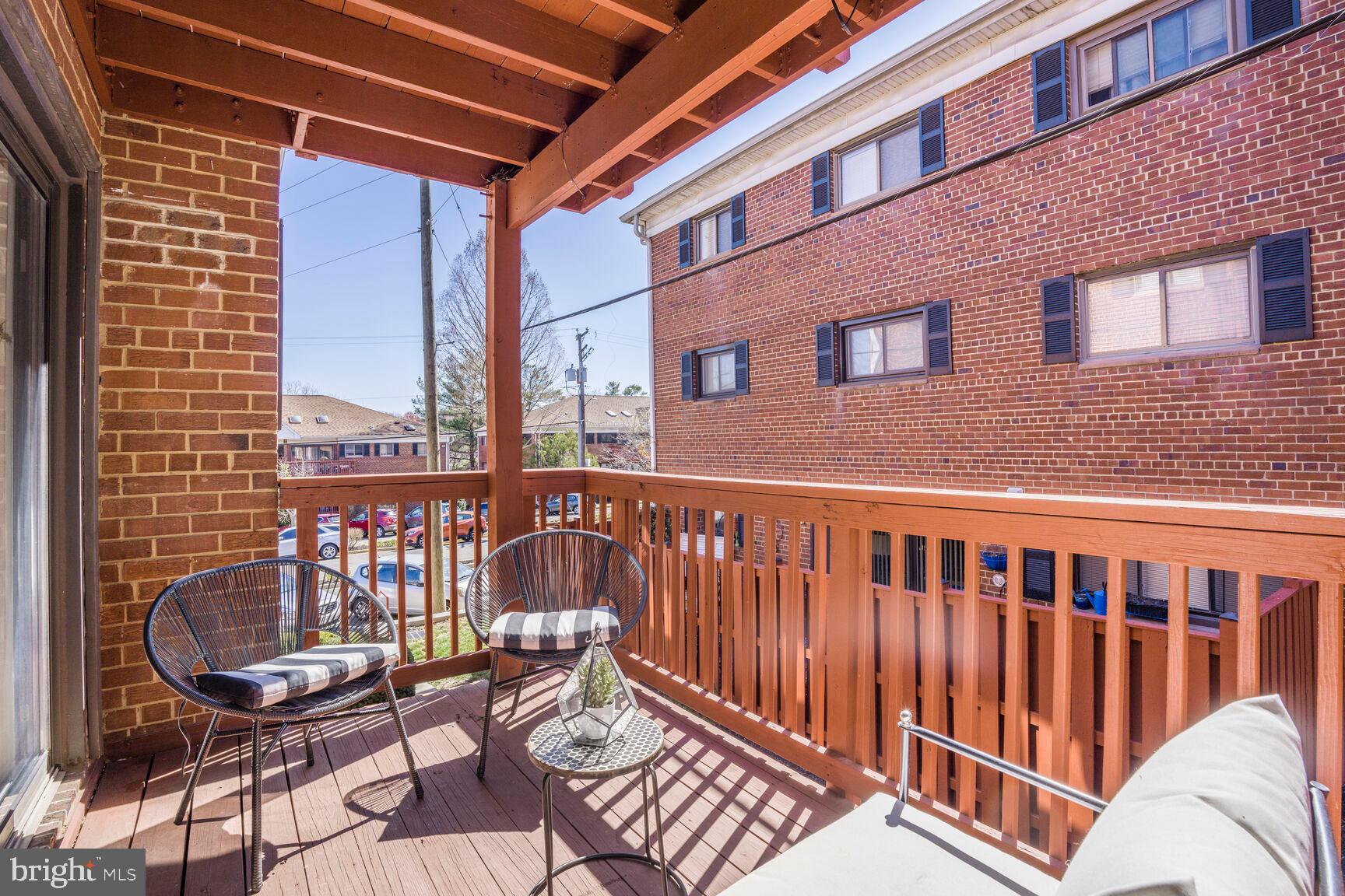 SEMINARY WALK - Residential