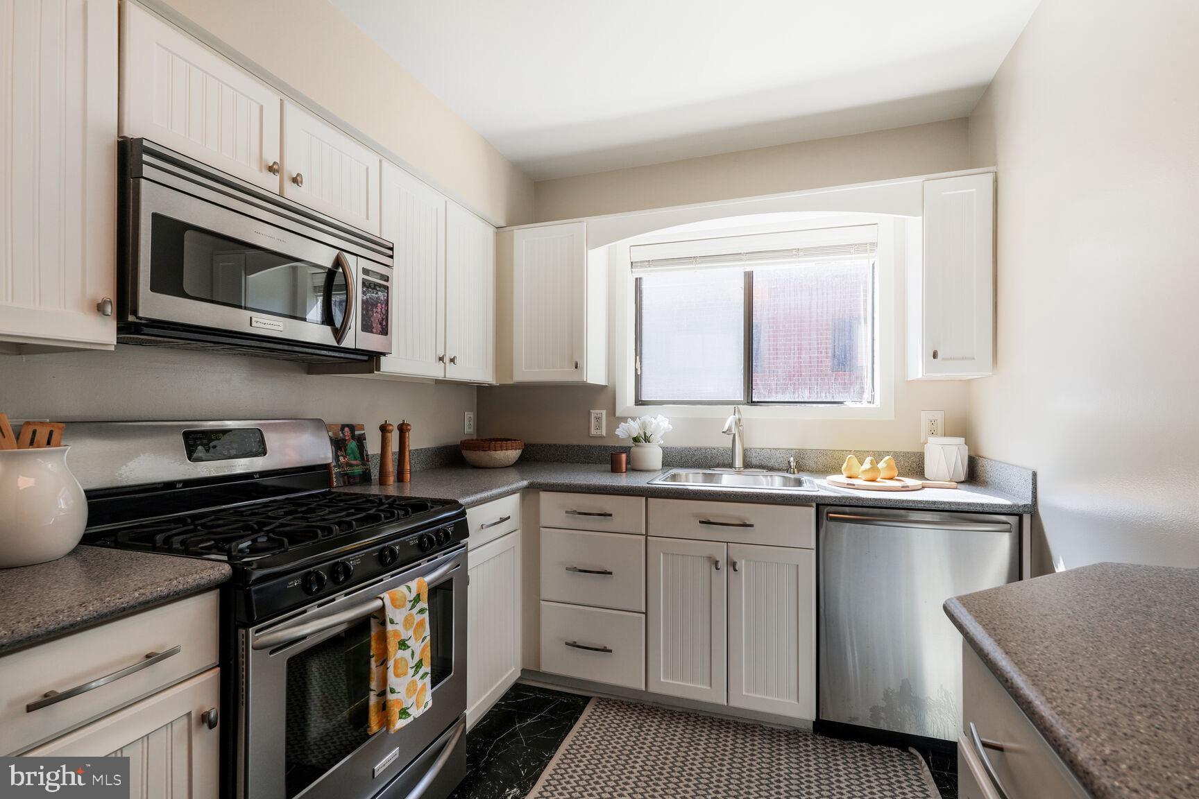 SEMINARY WALK - Residential