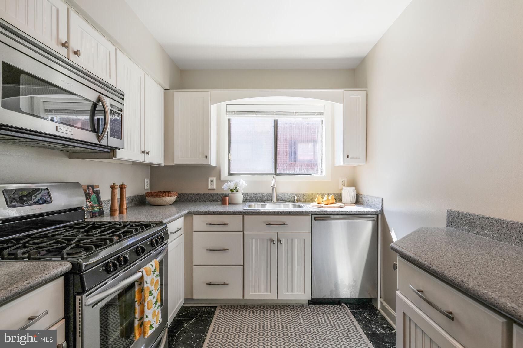 SEMINARY WALK - Residential