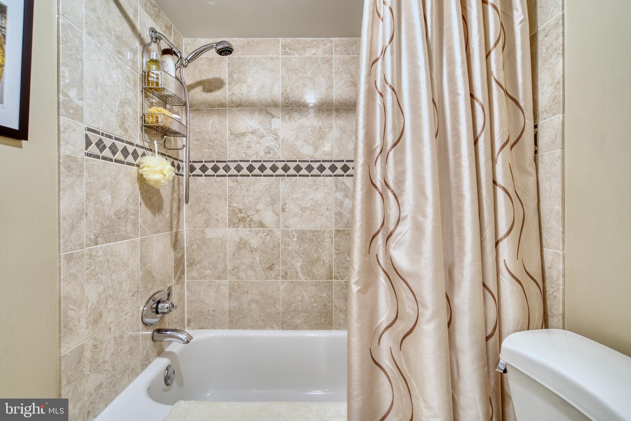 REGENCY AT MCLEAN - Residential