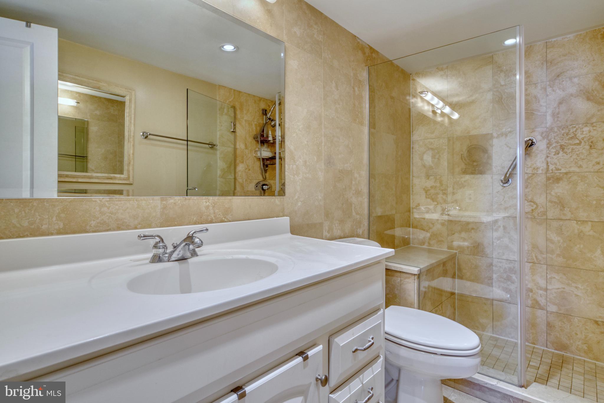 REGENCY AT MCLEAN - Residential