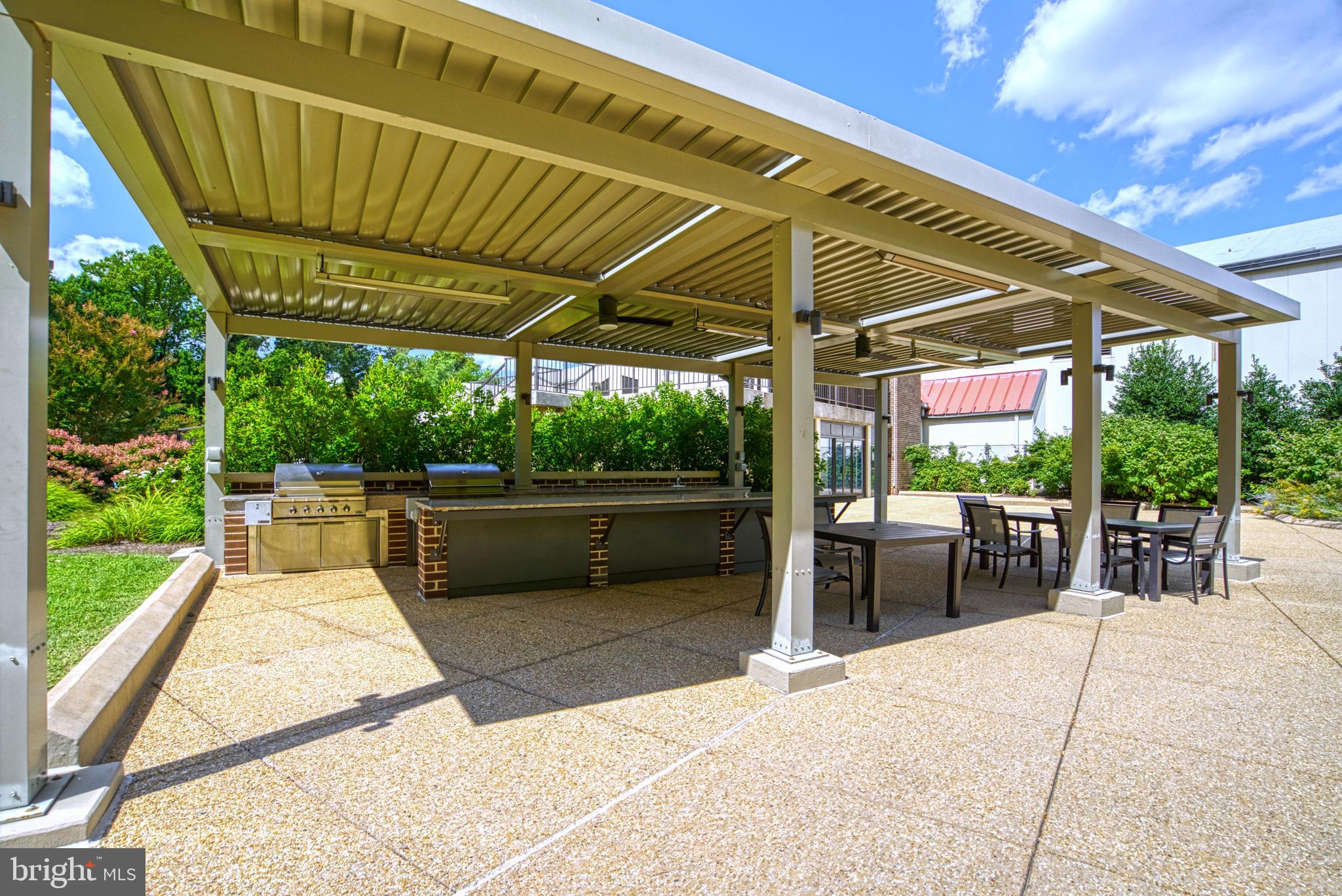 REGENCY AT MCLEAN - Residential