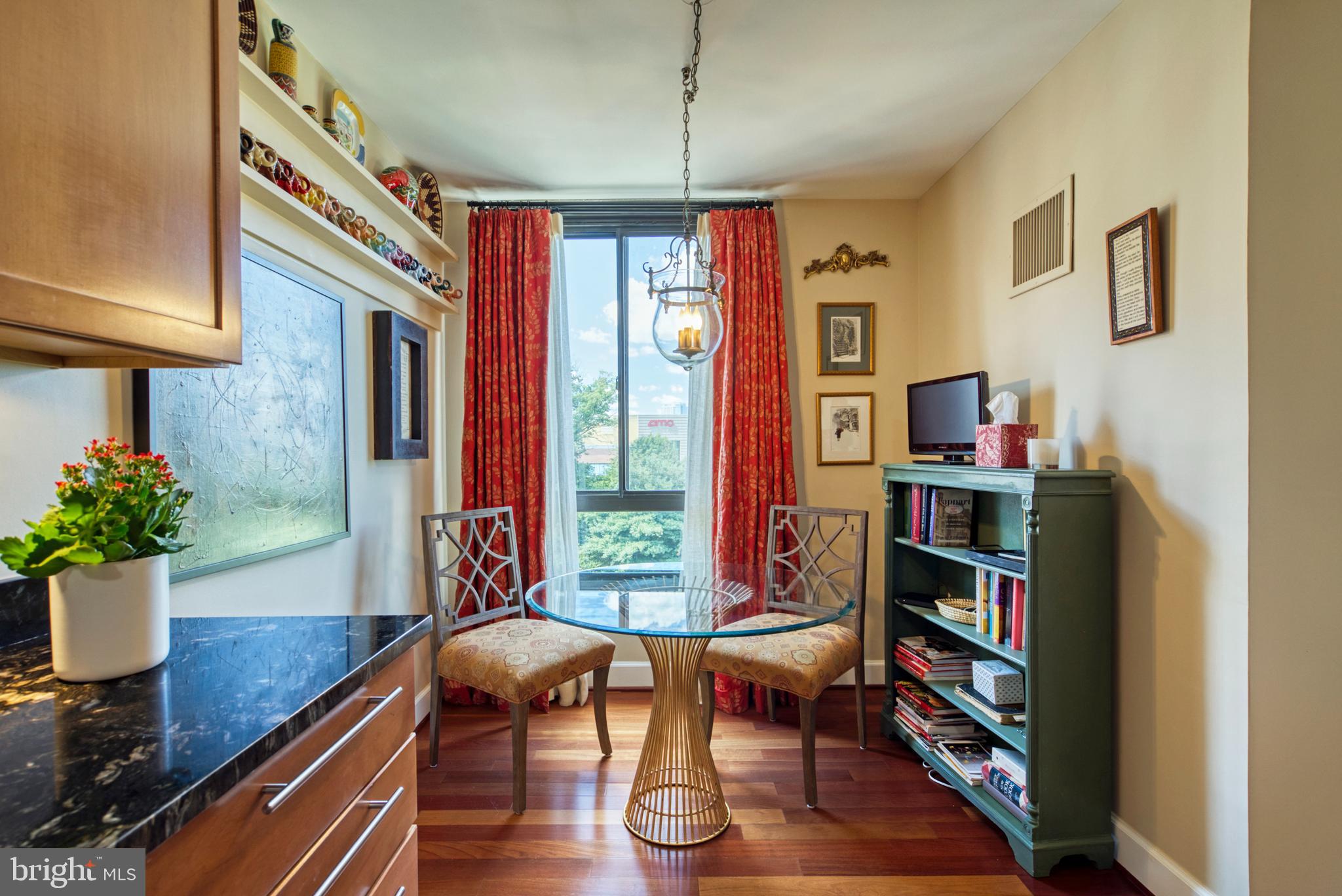 REGENCY AT MCLEAN - Residential