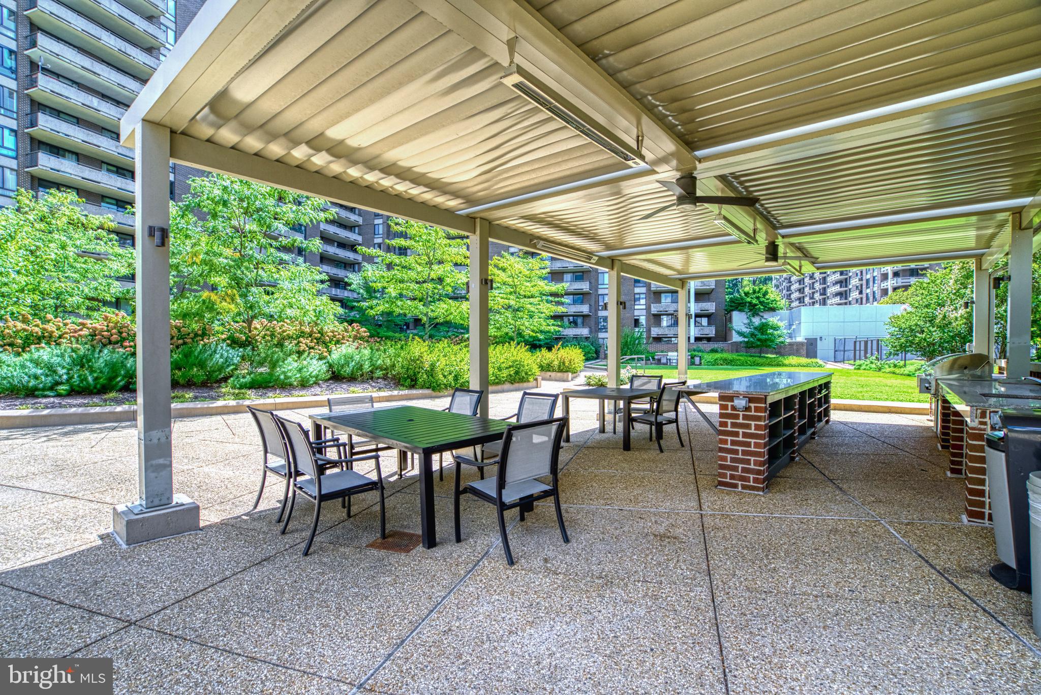 REGENCY AT MCLEAN - Residential