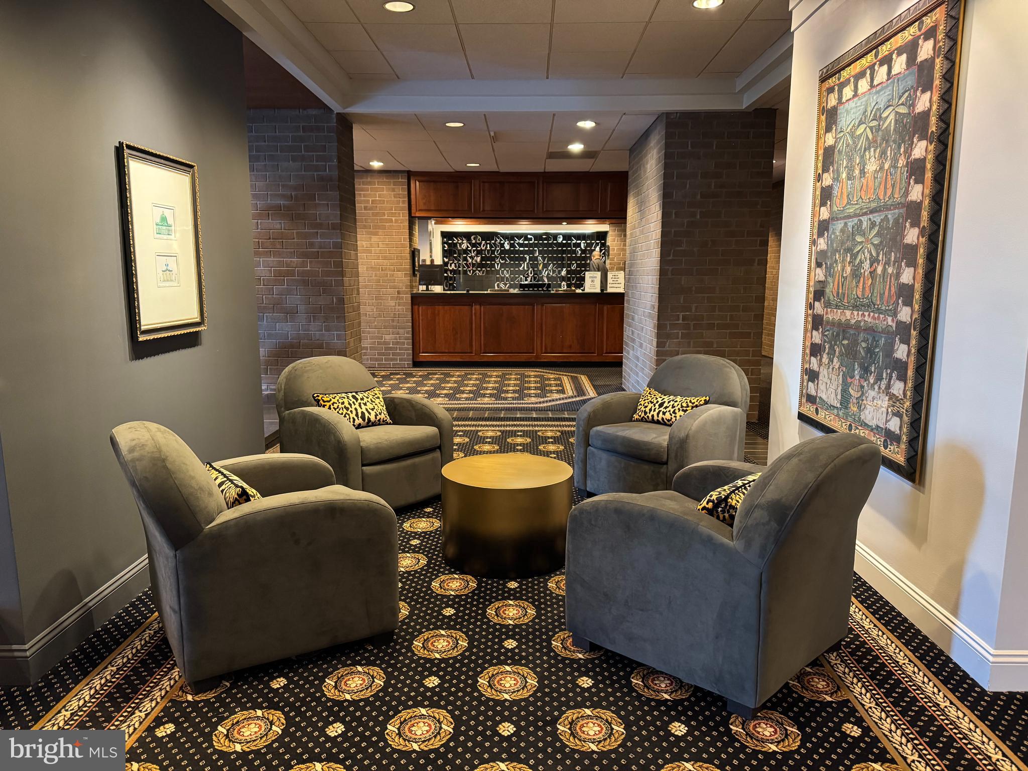 REGENCY AT MCLEAN - Residential