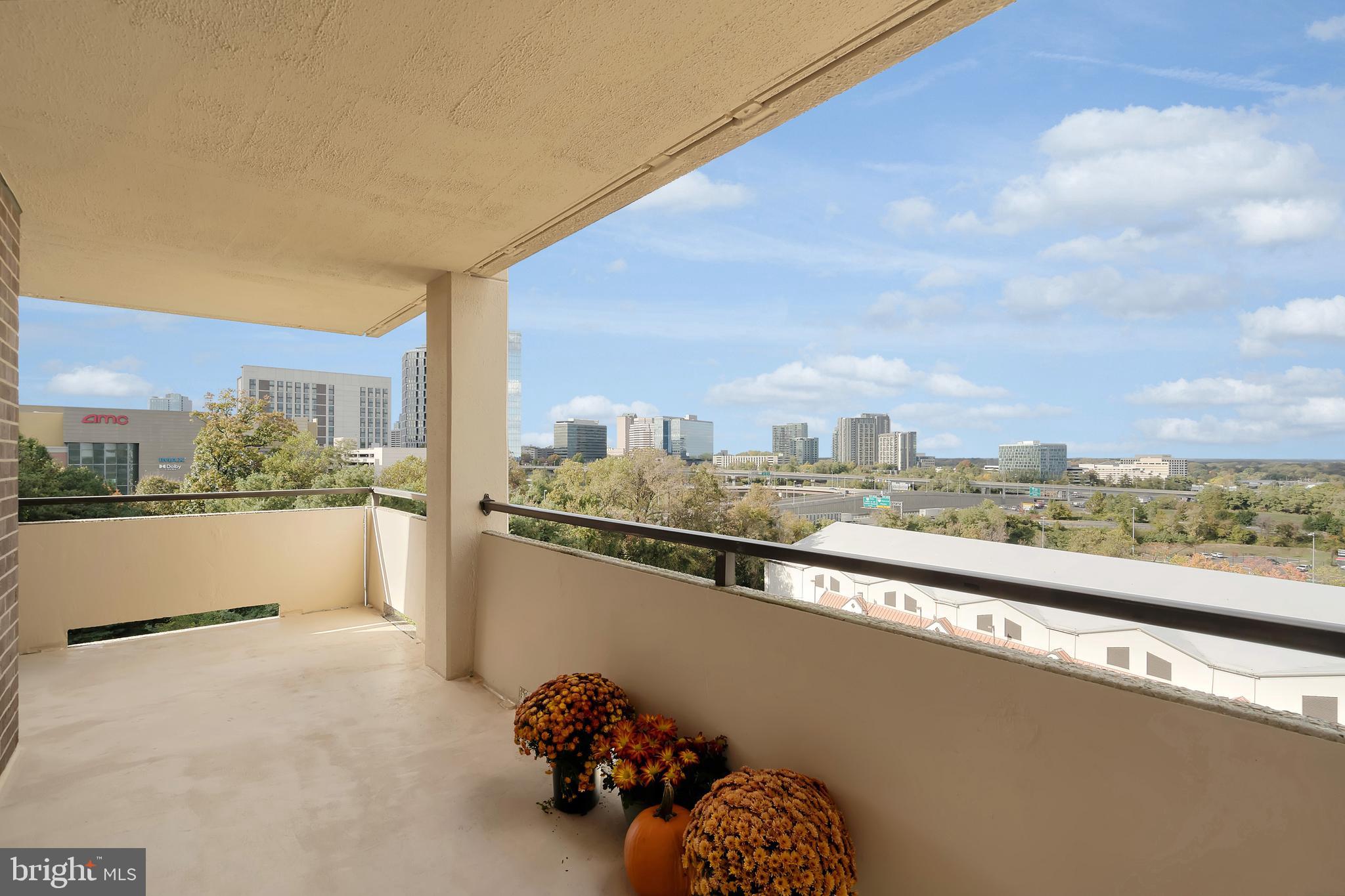 REGENCY AT MCLEAN - Residential