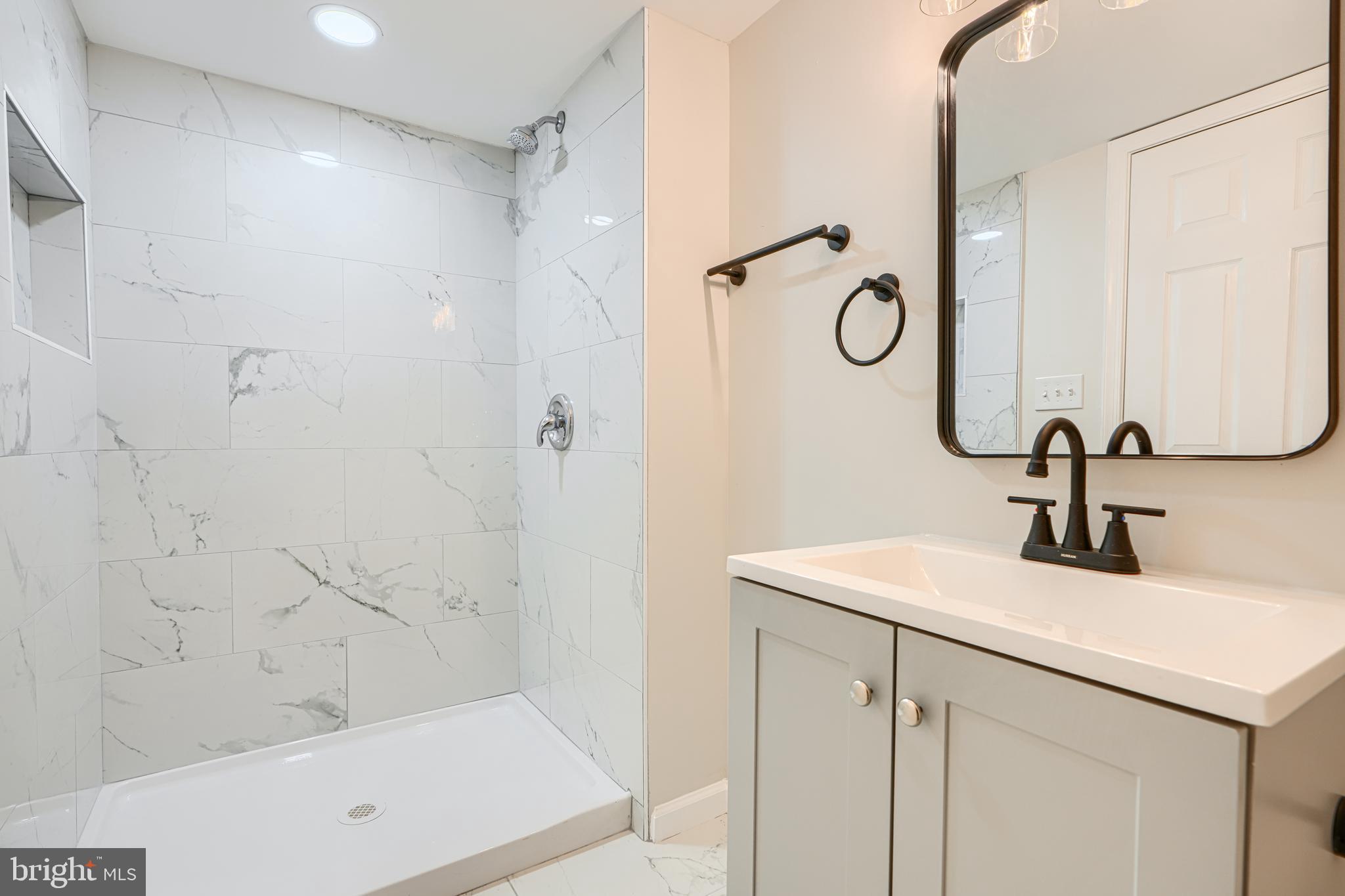 NOTTINGHAM - Residential