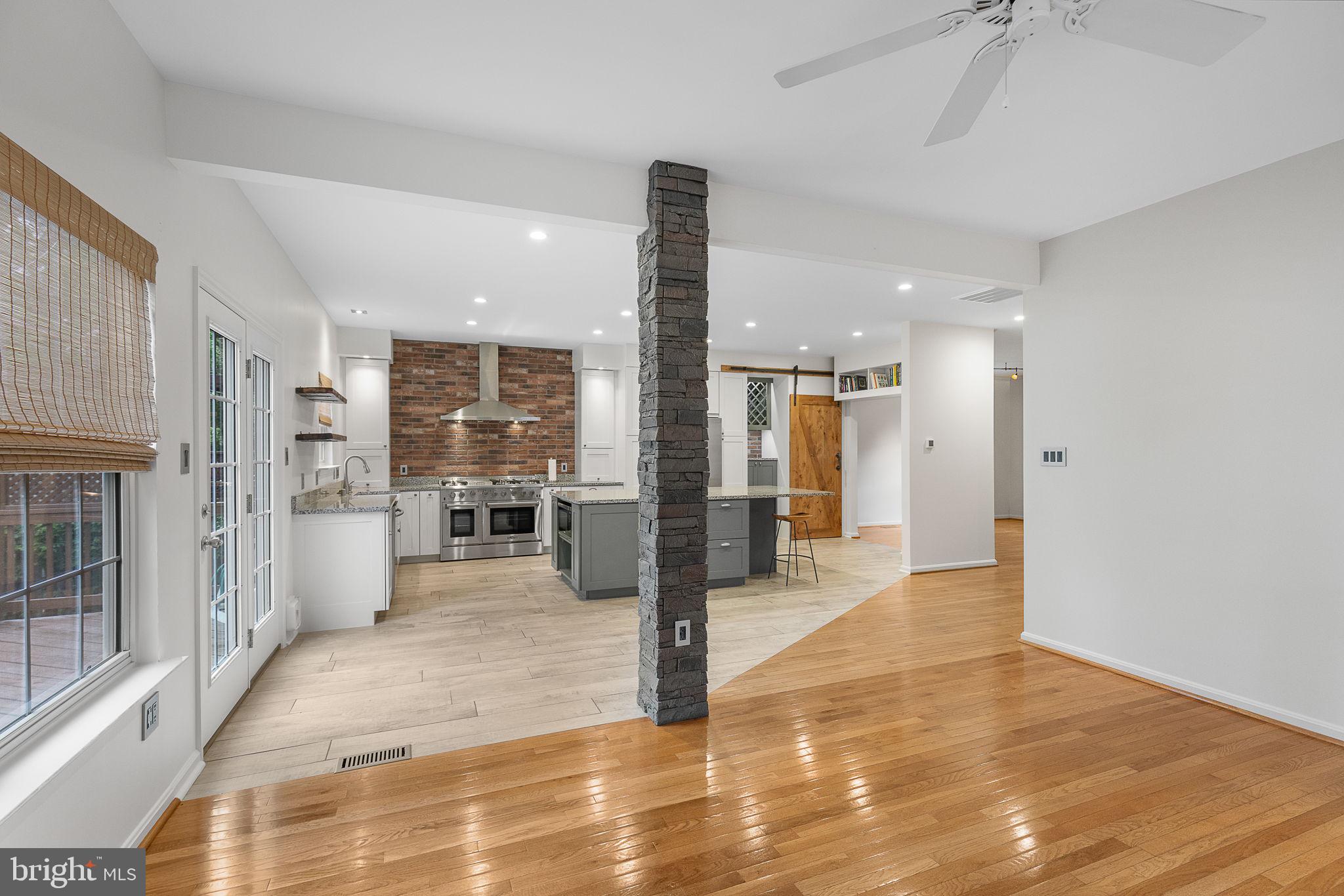 PARK RIDGE - Residential