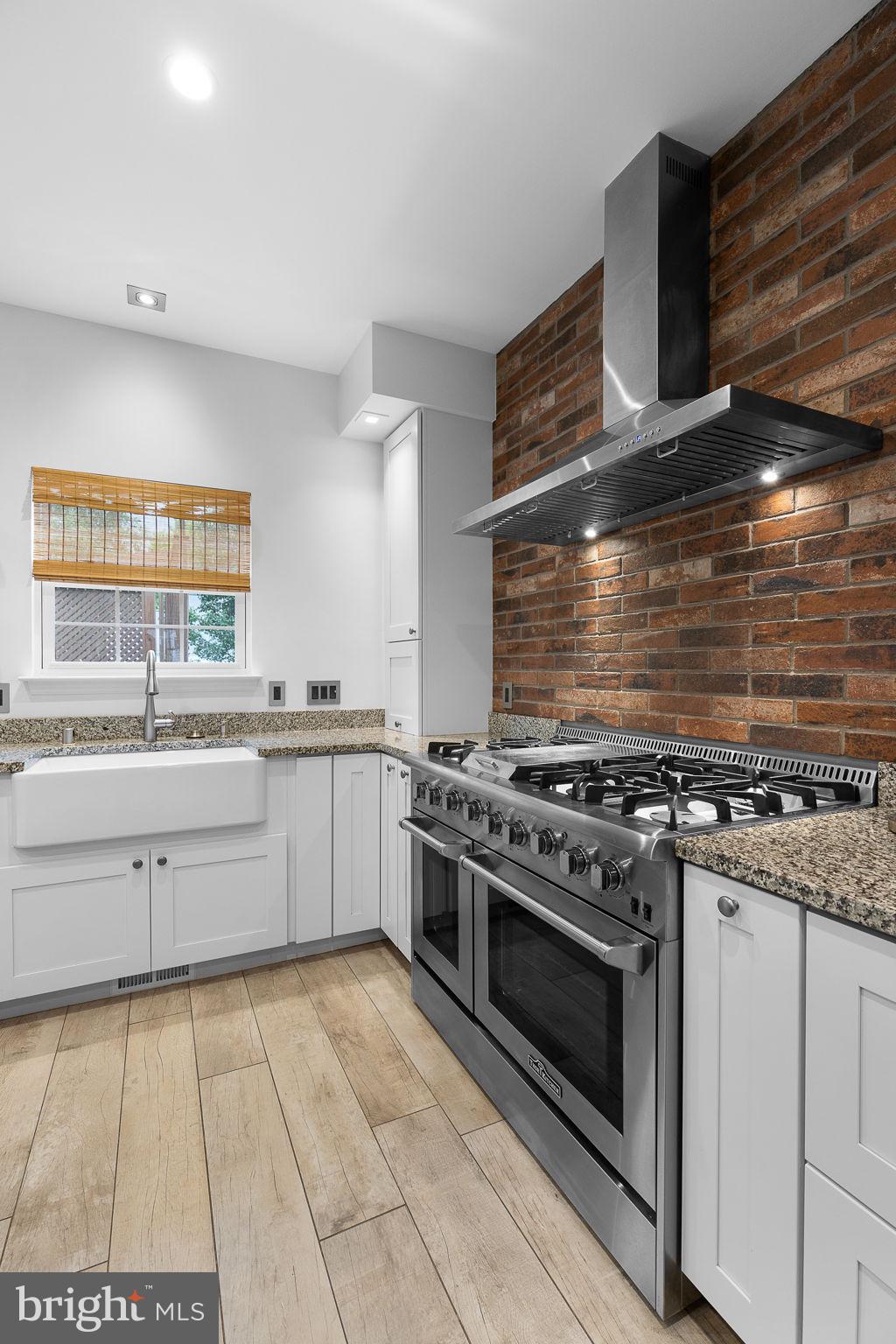 PARK RIDGE - Residential