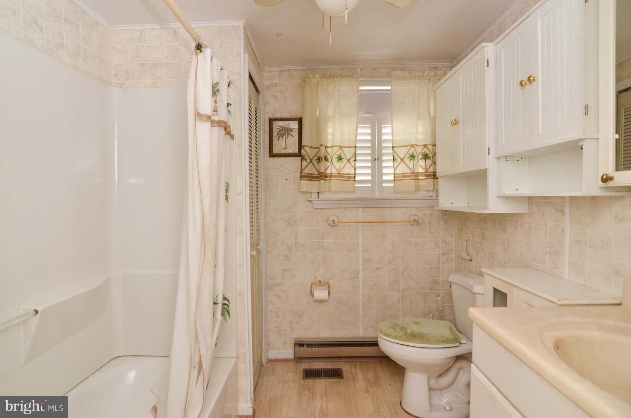 TOWN OF COLONIAL BEACH - Residential