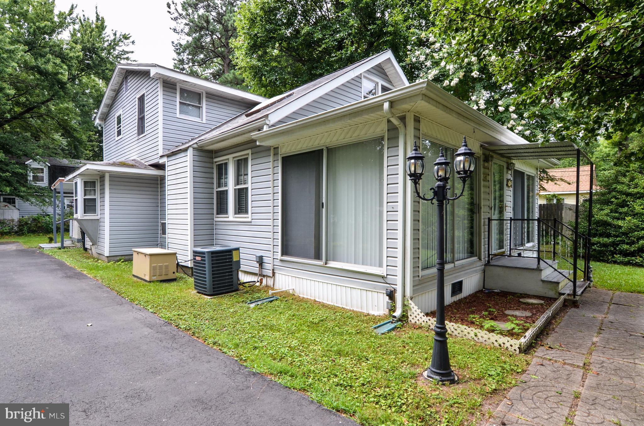 TOWN OF COLONIAL BEACH - Residential