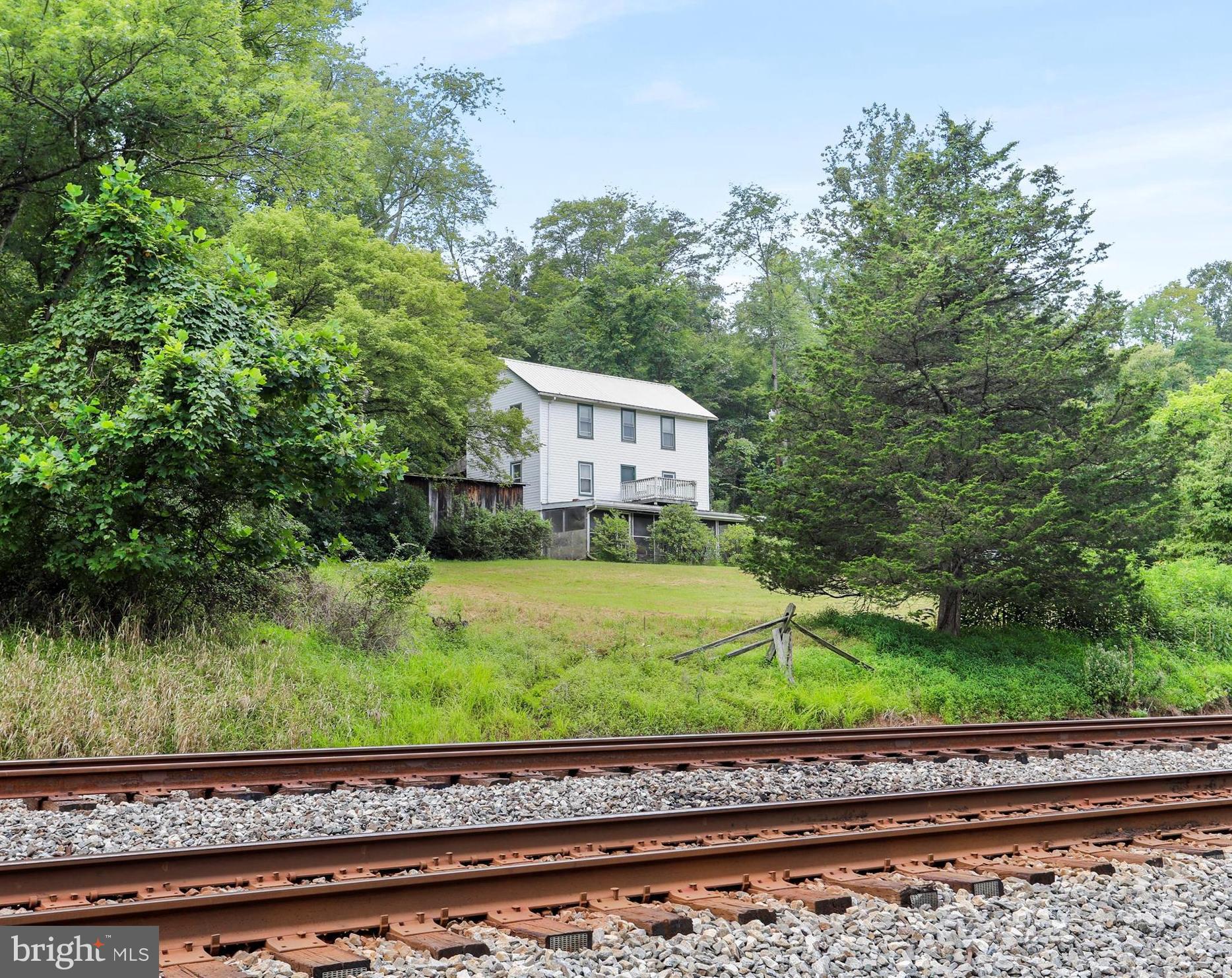 NONE AVAILABLE - Land