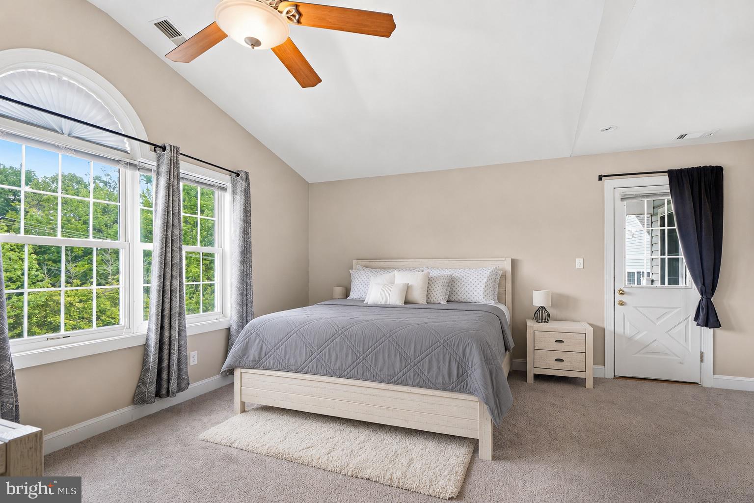 MIMOSA WOODS - Residential