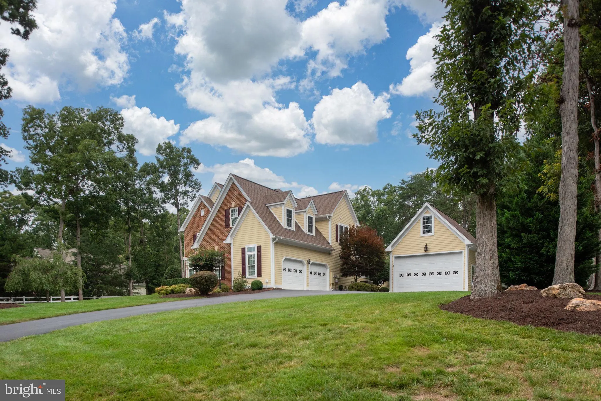 Spotsylvania, Virginia 22553, United States, 5 Bedrooms Bedrooms, ,5 BathroomsBathrooms,Residential,Pending,188889