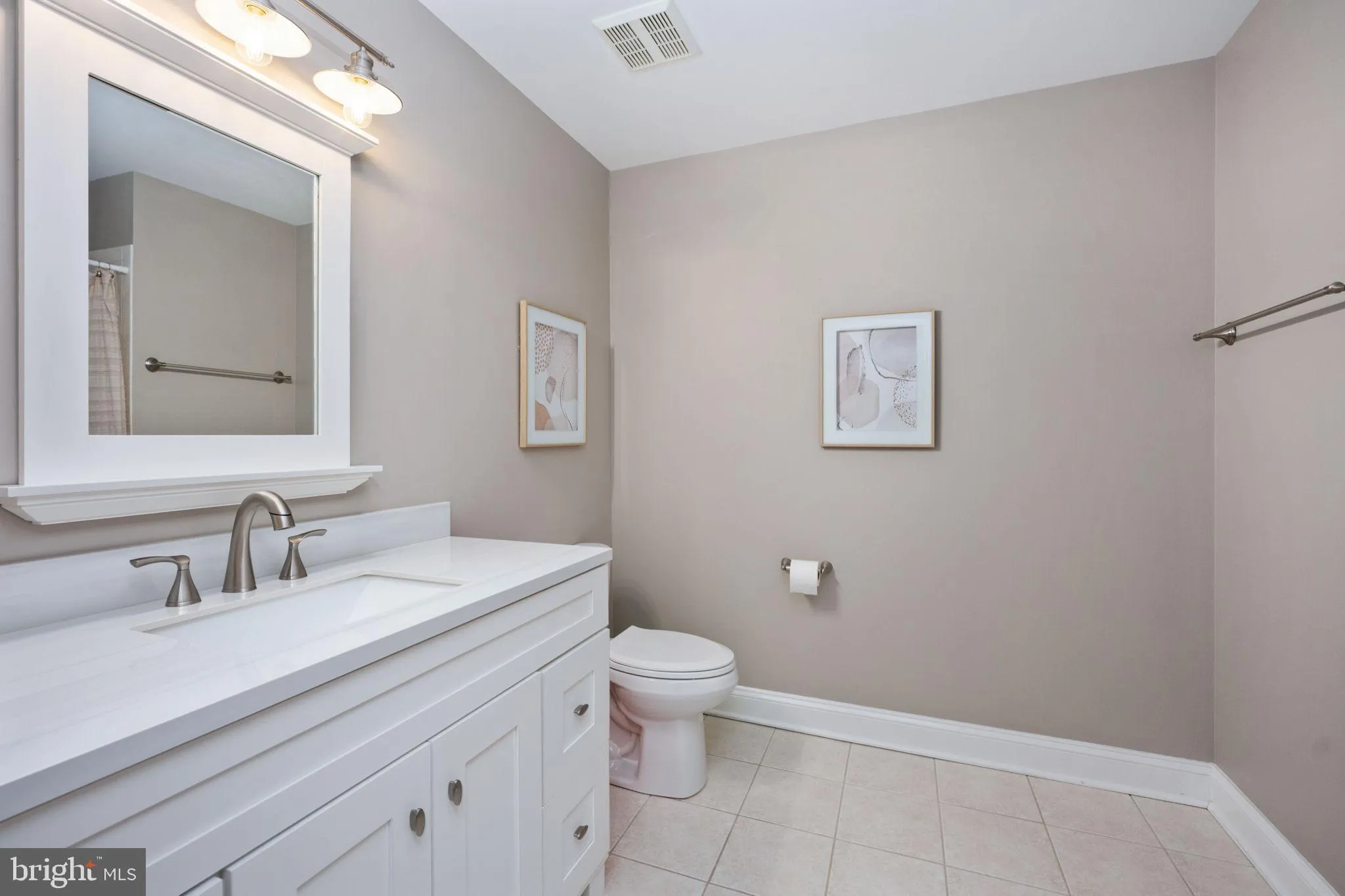 Spotsylvania, Virginia 22553, United States, 5 Bedrooms Bedrooms, ,5 BathroomsBathrooms,Residential,Pending,188889