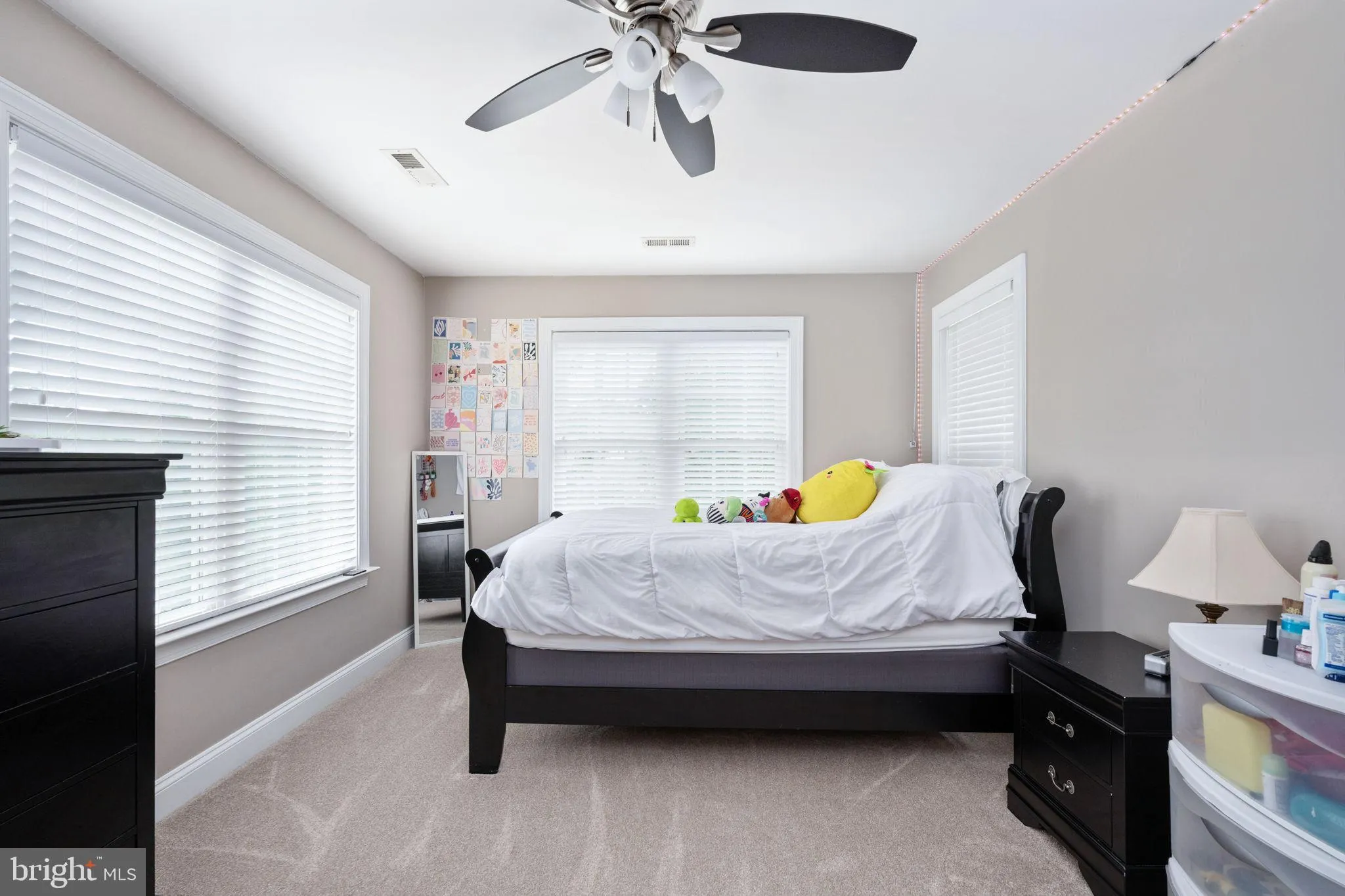 Spotsylvania, Virginia 22553, United States, 5 Bedrooms Bedrooms, ,5 BathroomsBathrooms,Residential,Pending,188889