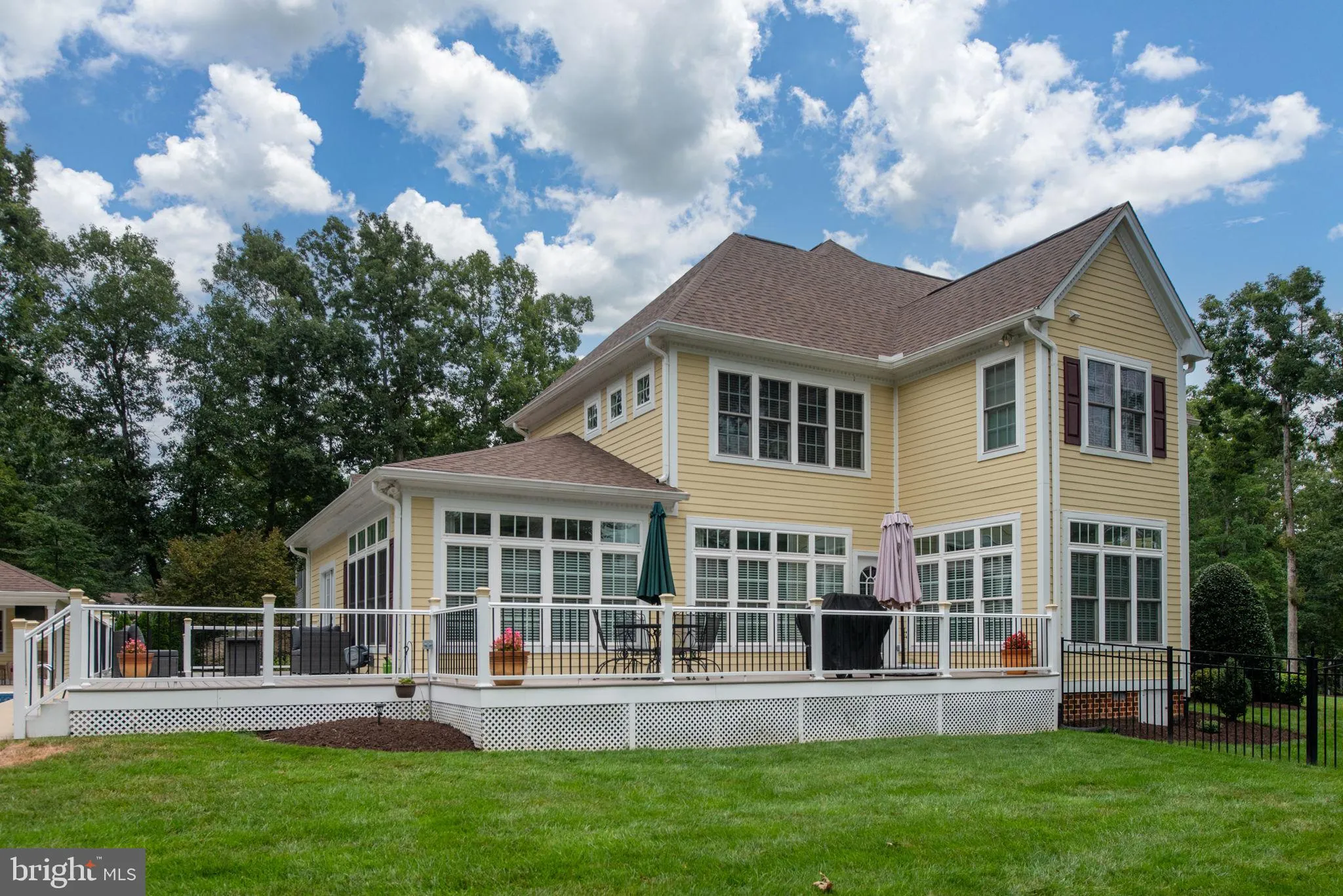 Spotsylvania, Virginia 22553, United States, 5 Bedrooms Bedrooms, ,5 BathroomsBathrooms,Residential,Pending,188889