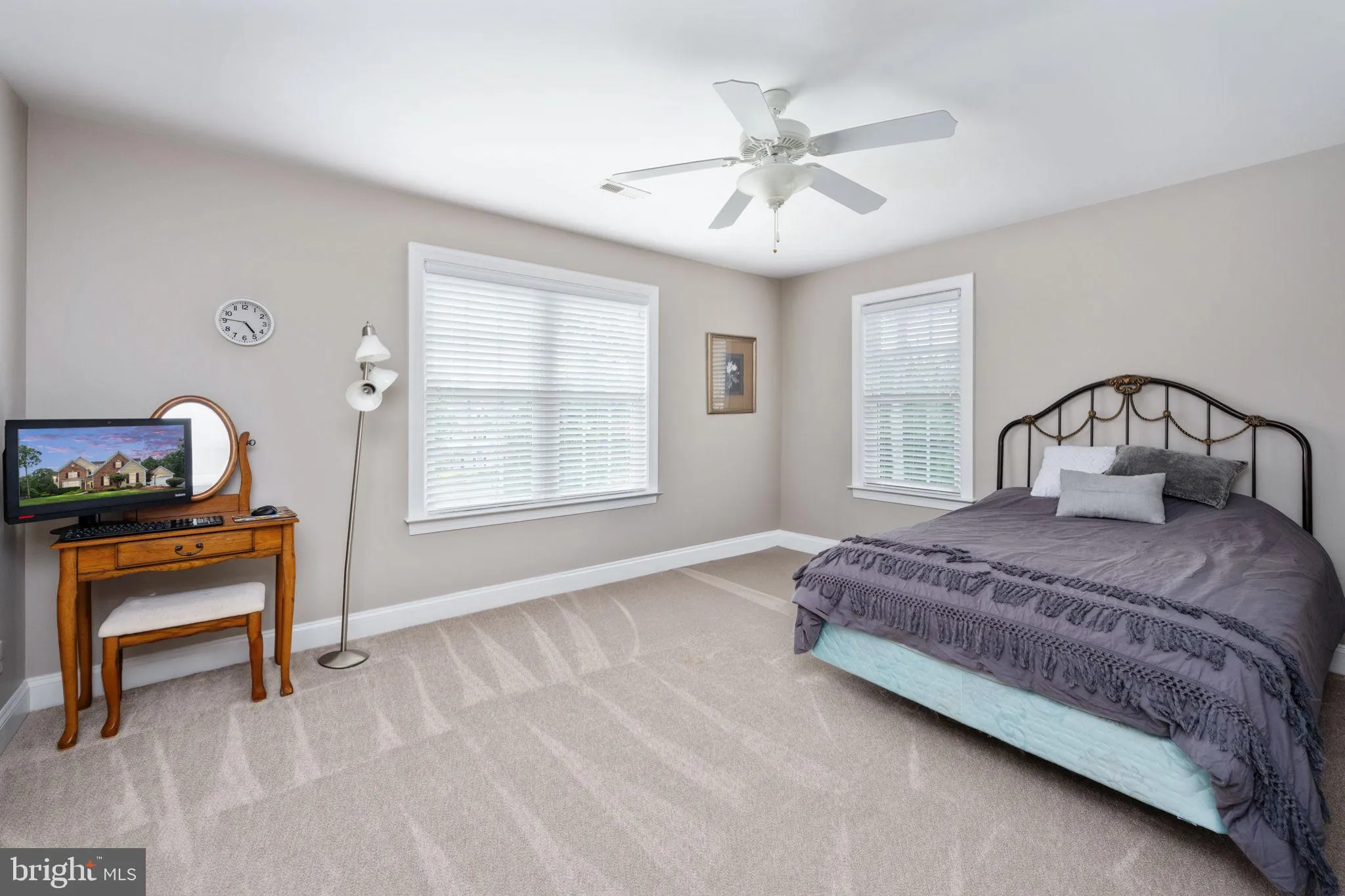 Spotsylvania, Virginia 22553, United States, 5 Bedrooms Bedrooms, ,5 BathroomsBathrooms,Residential,Pending,188889