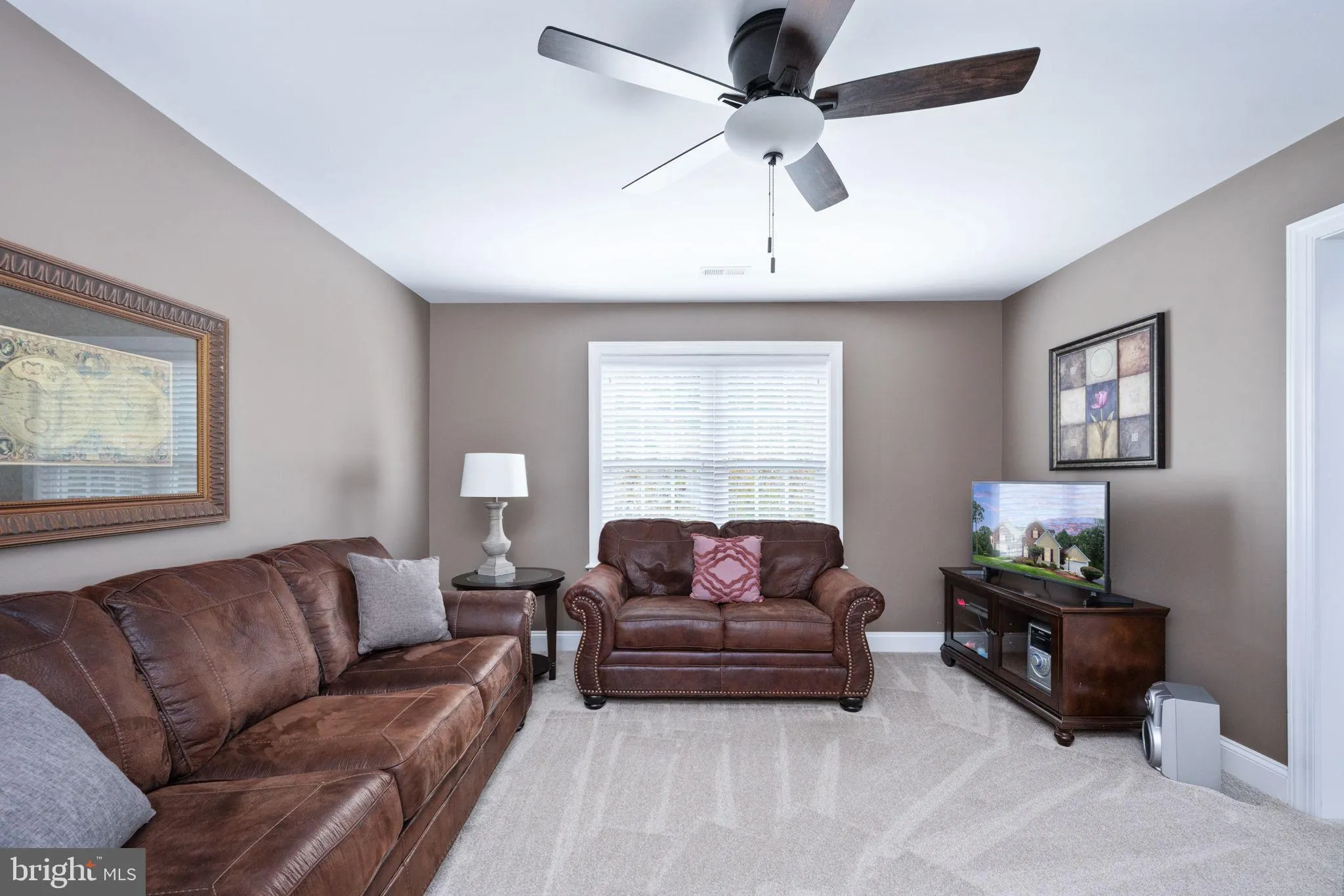 Spotsylvania, Virginia 22553, United States, 5 Bedrooms Bedrooms, ,5 BathroomsBathrooms,Residential,Pending,188889