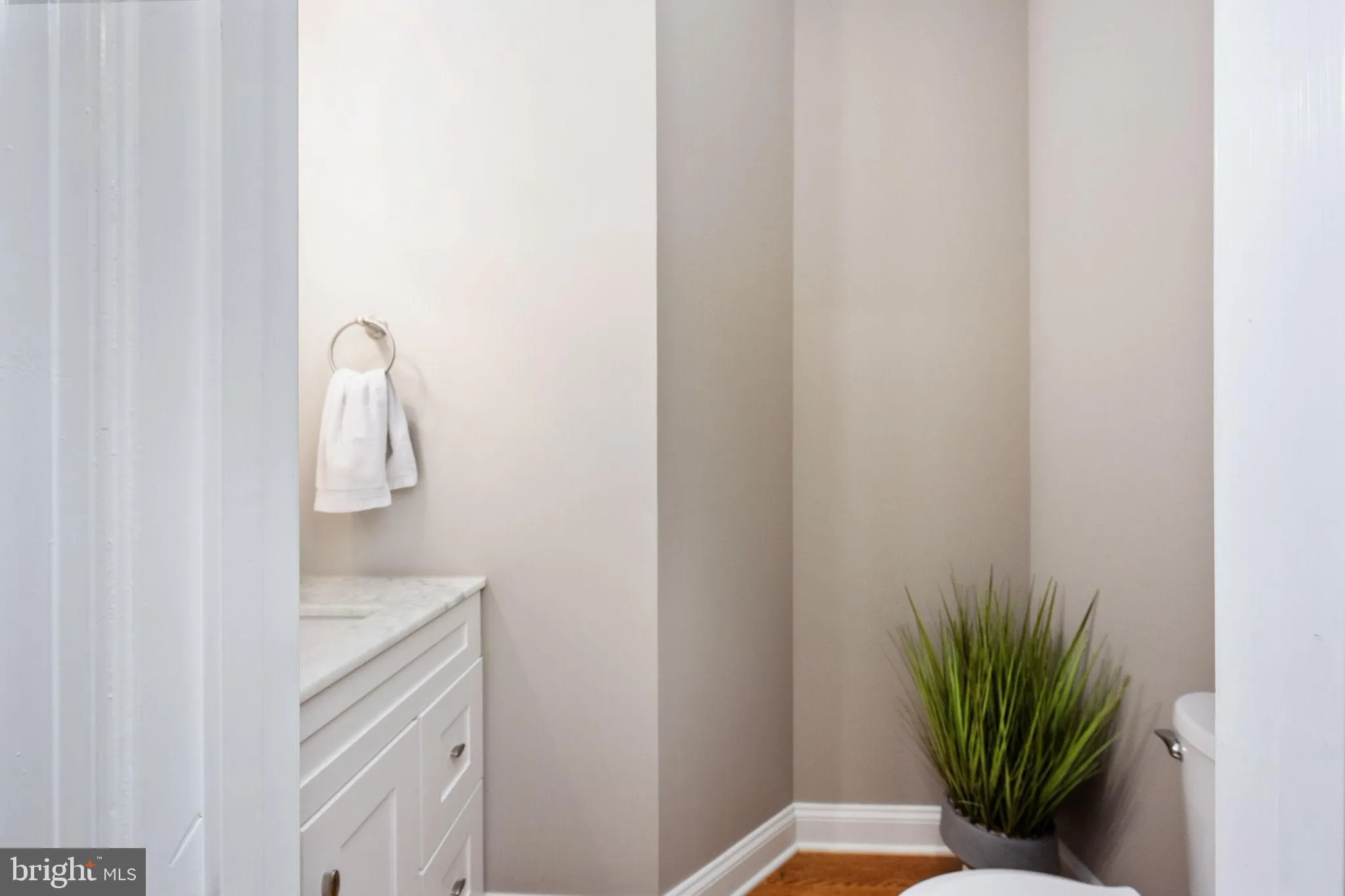 Spotsylvania, Virginia 22553, United States, 5 Bedrooms Bedrooms, ,5 BathroomsBathrooms,Residential,Pending,188889