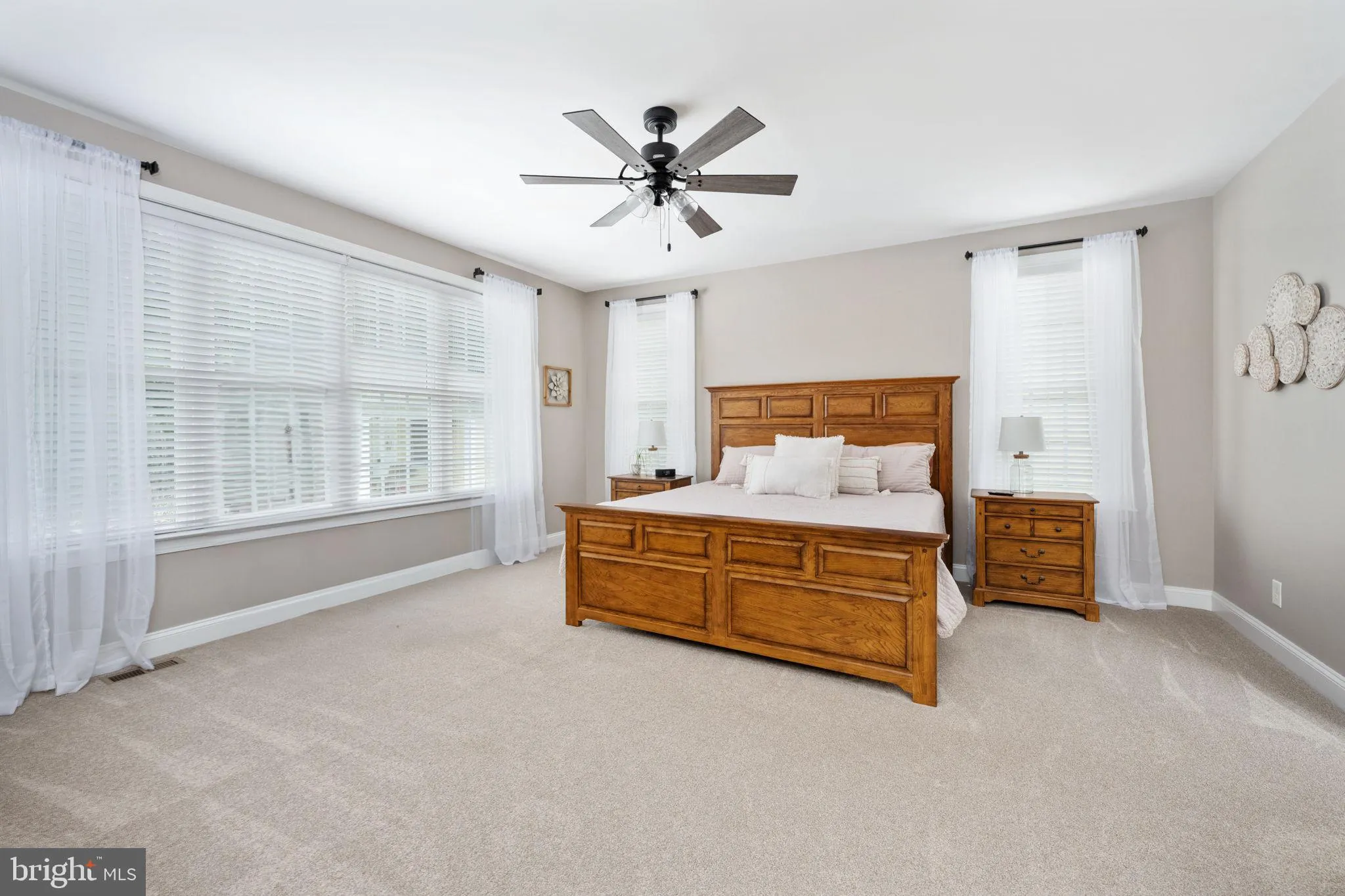 Spotsylvania, Virginia 22553, United States, 5 Bedrooms Bedrooms, ,5 BathroomsBathrooms,Residential,Pending,188889