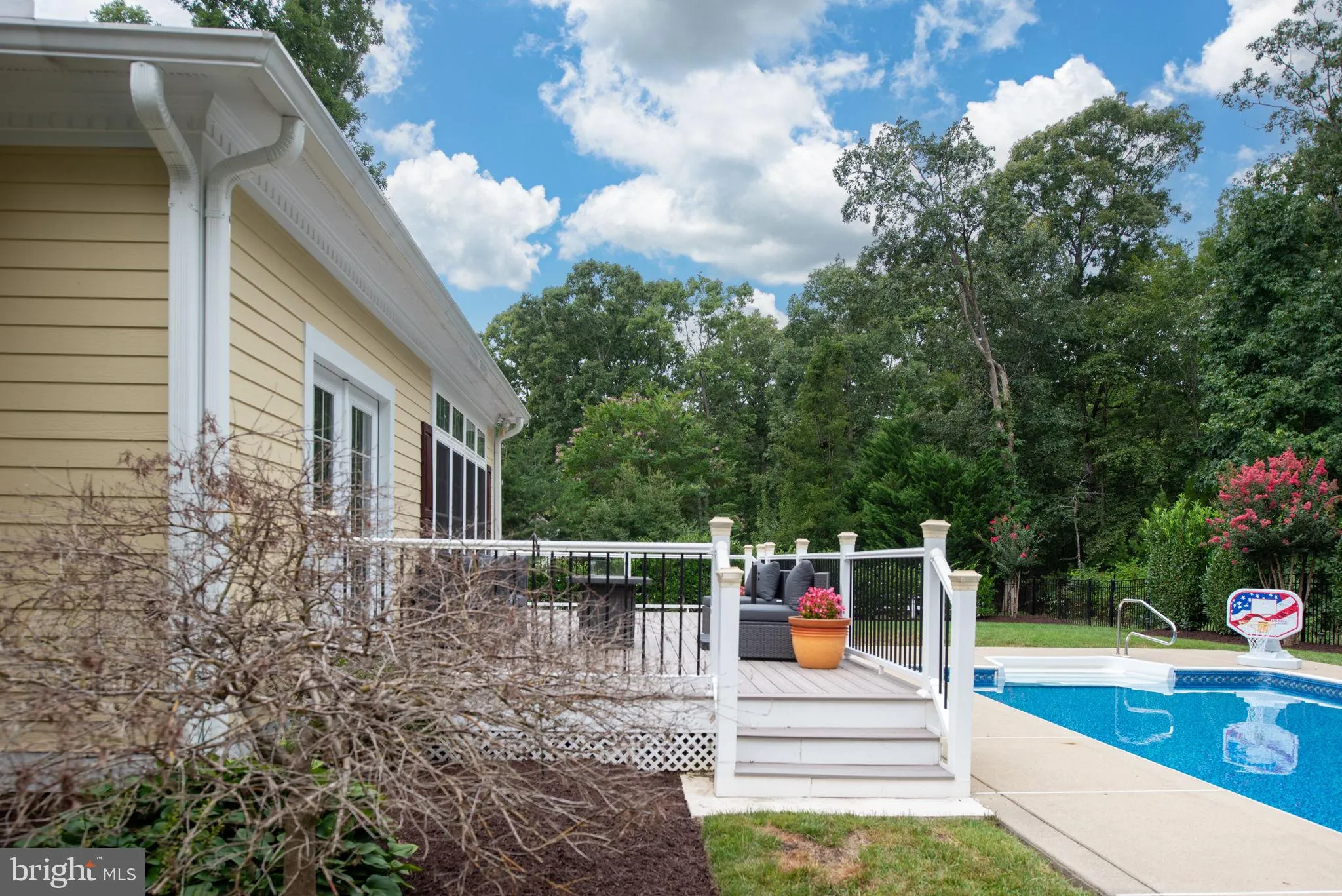 Spotsylvania, Virginia 22553, United States, 5 Bedrooms Bedrooms, ,5 BathroomsBathrooms,Residential,Pending,188889