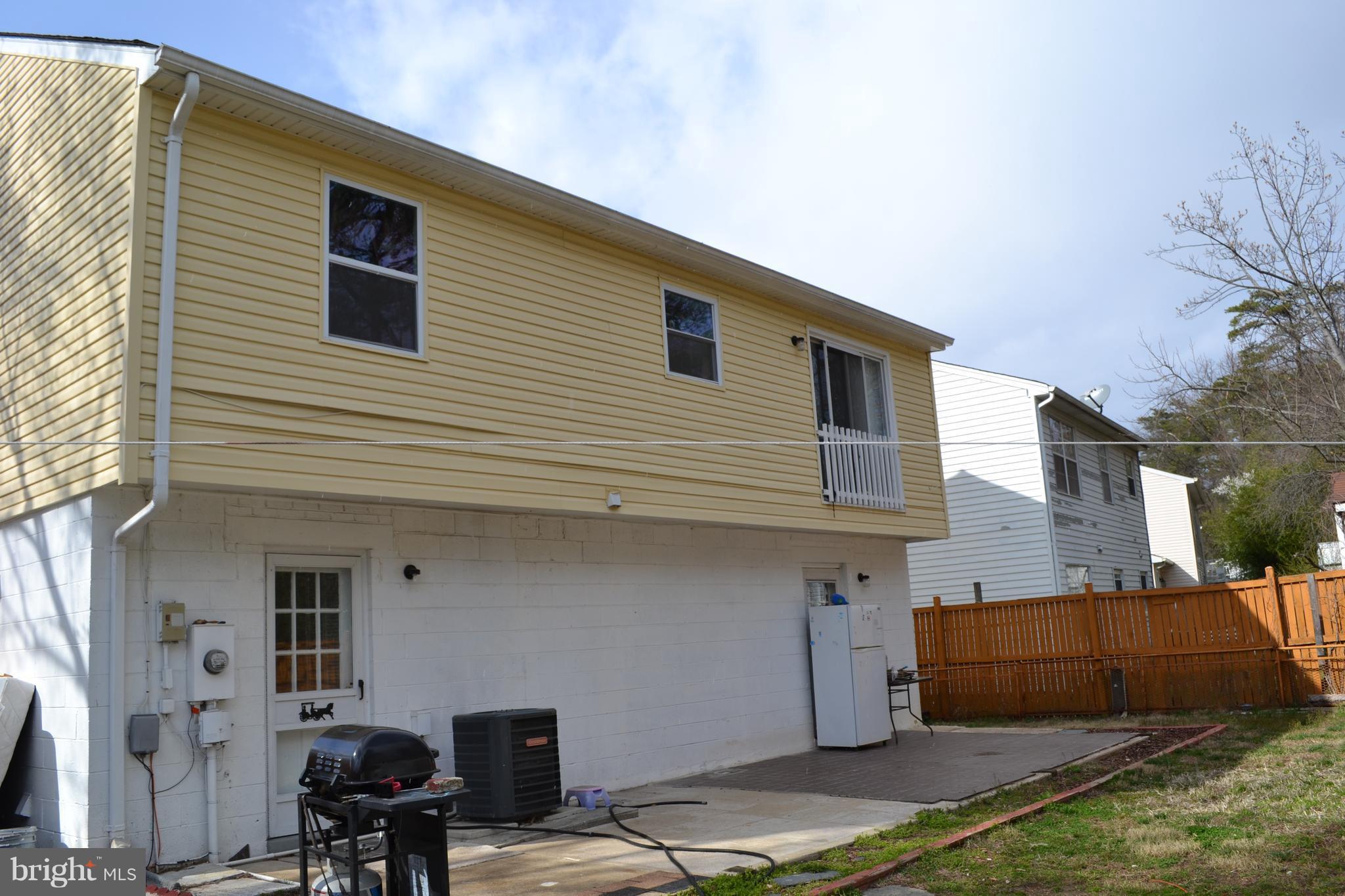 BEVERLY PARK - Residential