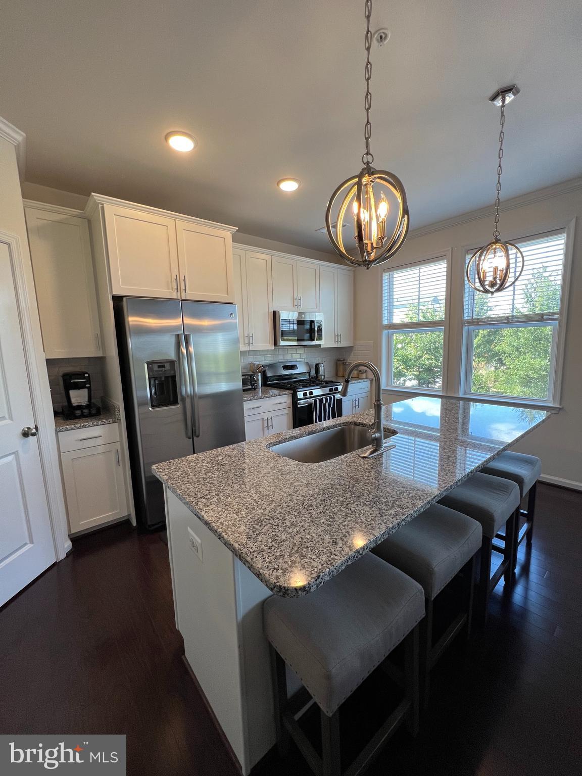 STONE MILL - Residential Lease