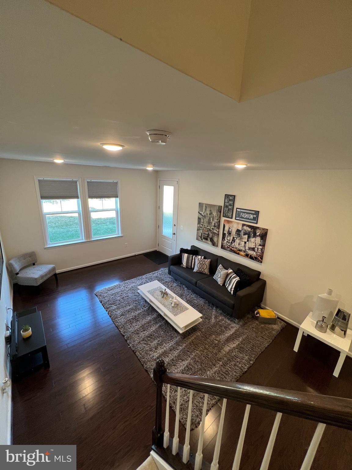 STONE MILL - Residential Lease