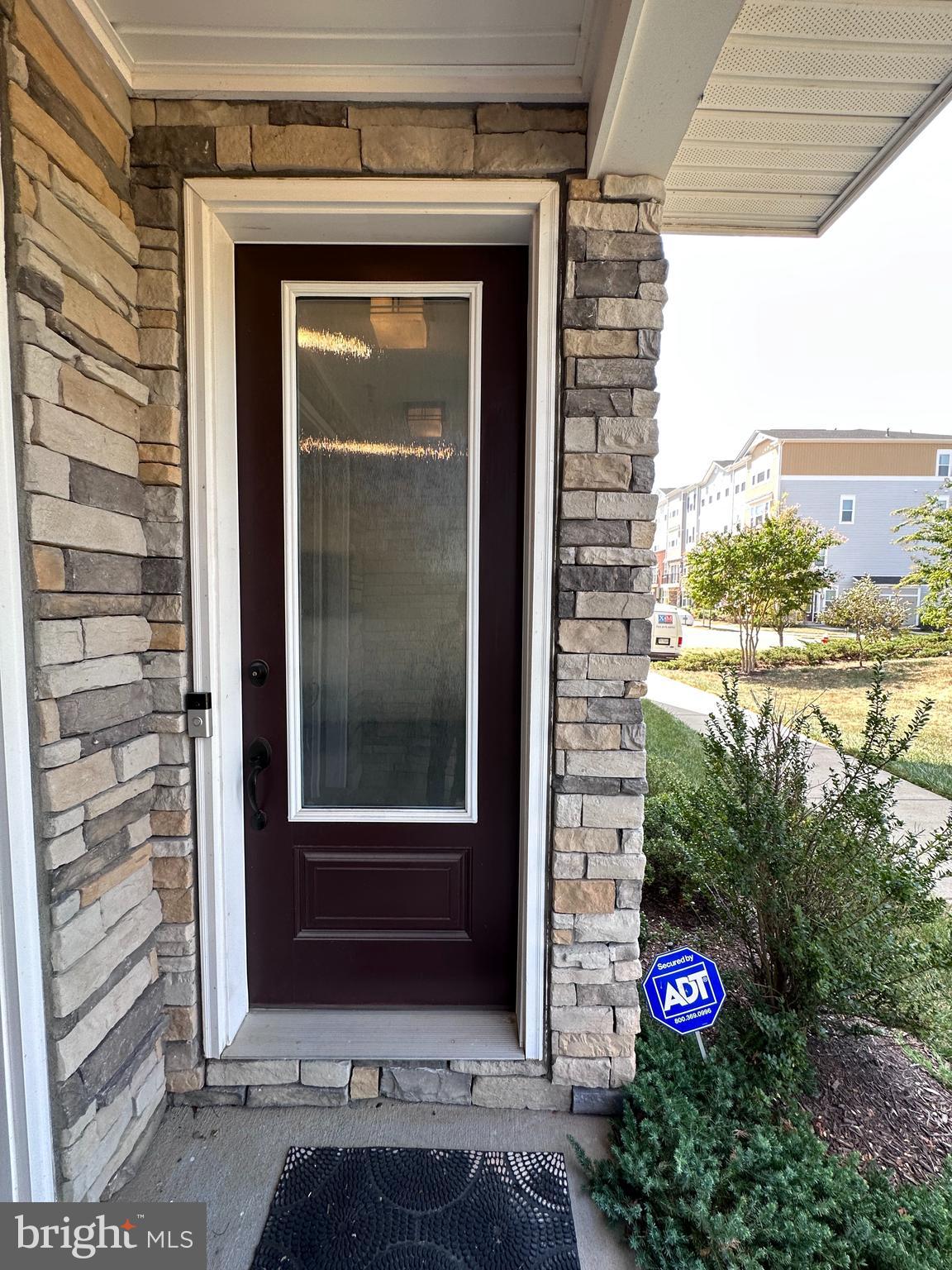 STONE MILL - Residential Lease