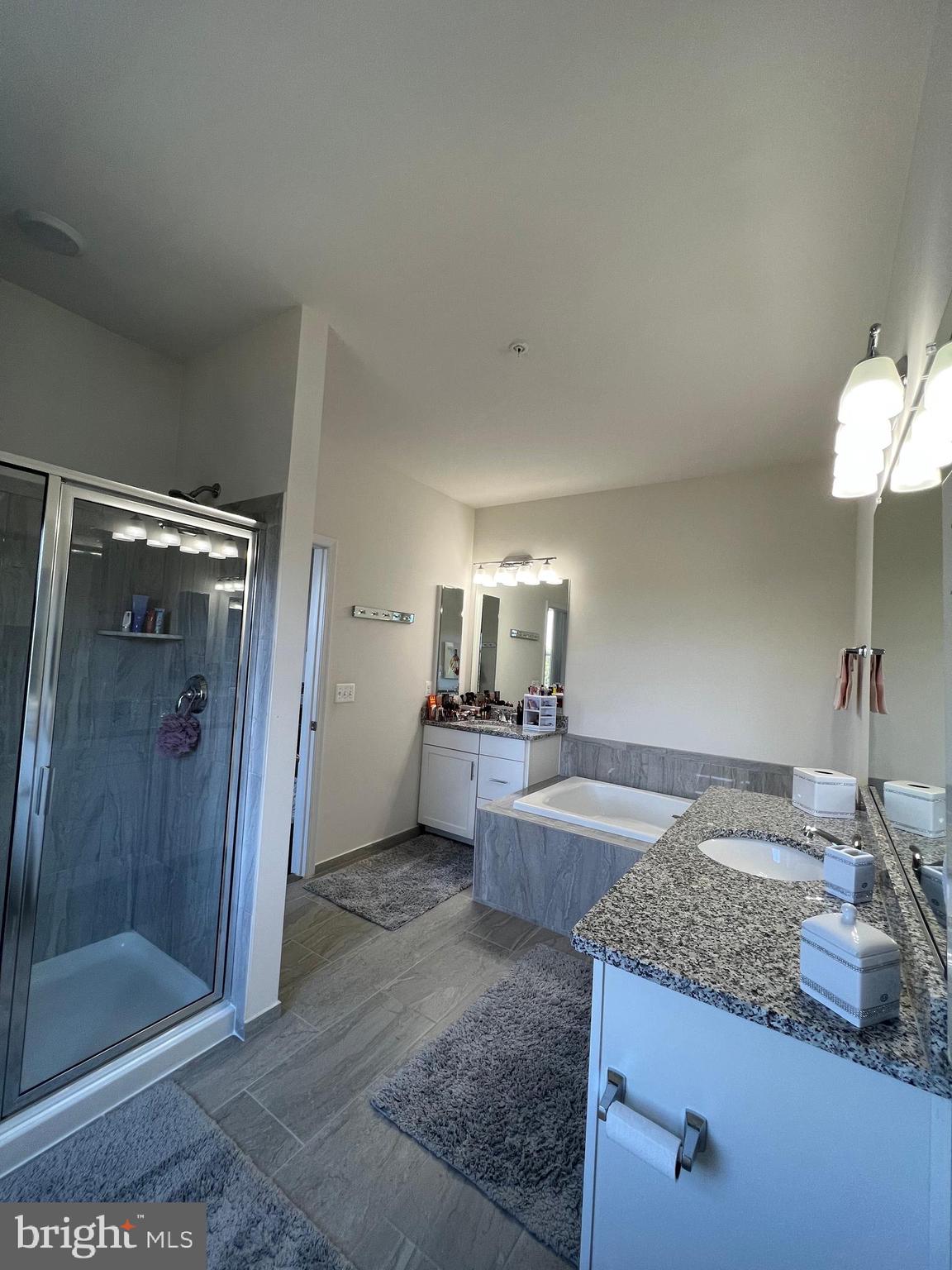 STONE MILL - Residential Lease