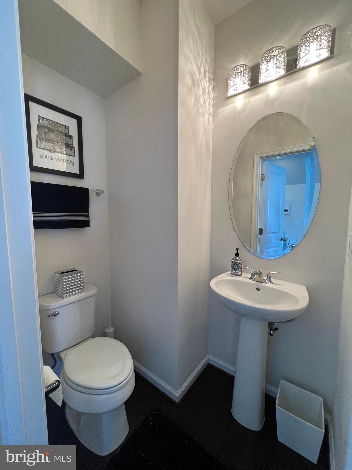 STONE MILL - Residential Lease