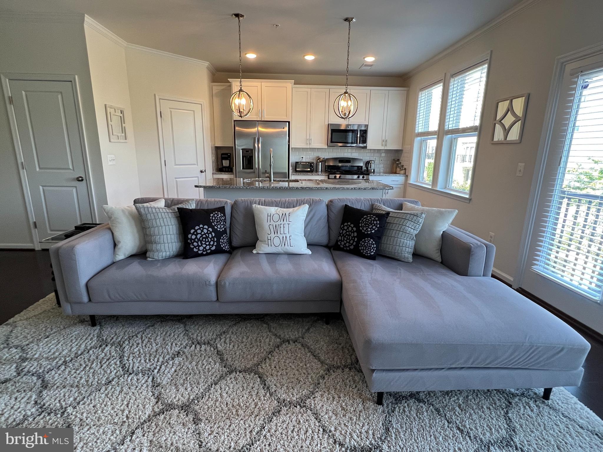 STONE MILL - Residential Lease