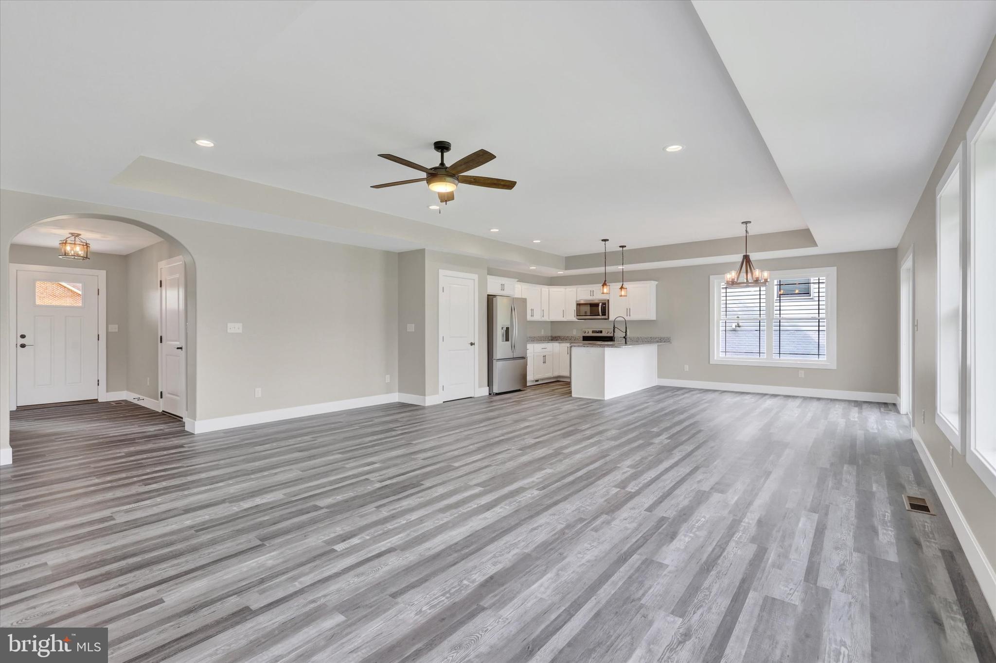 PENN NATIONAL GOLF COURSE COMMUNITY - Residential