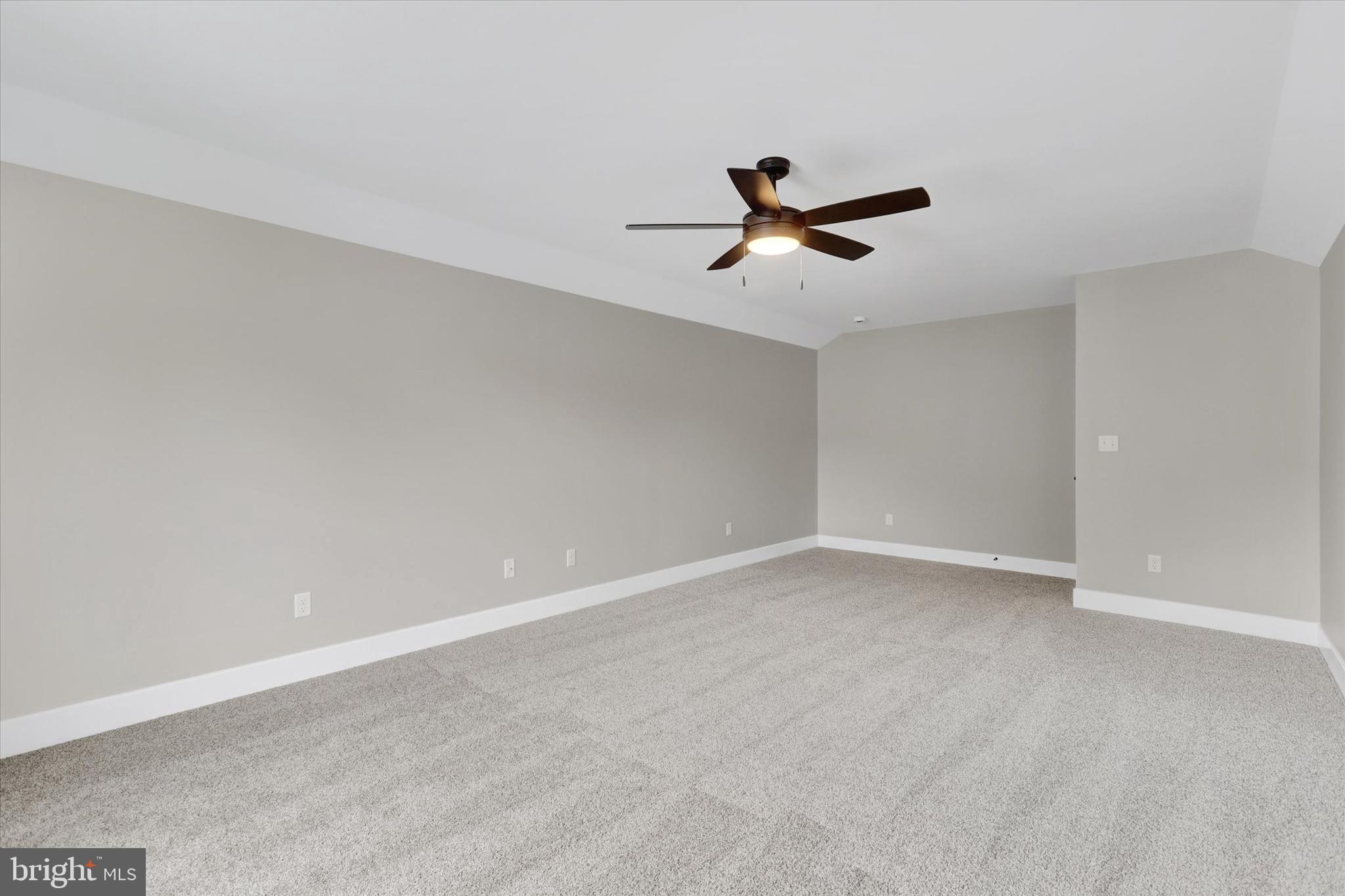 PENN NATIONAL GOLF COURSE COMMUNITY - Residential