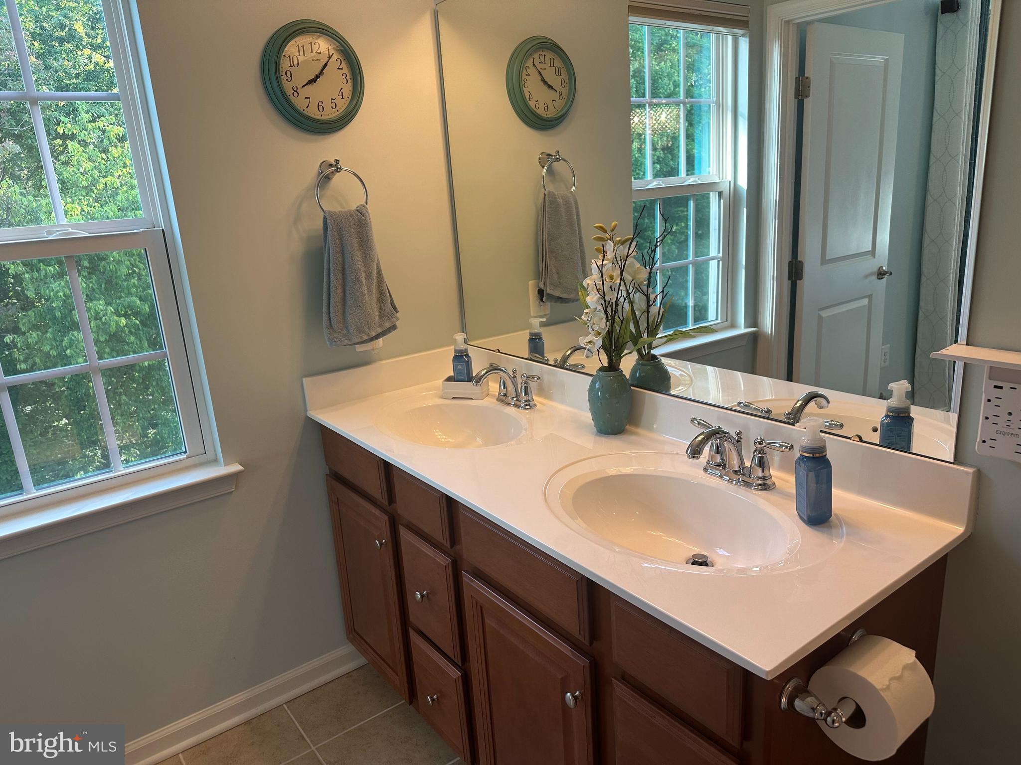 BROOKFIELD - Residential